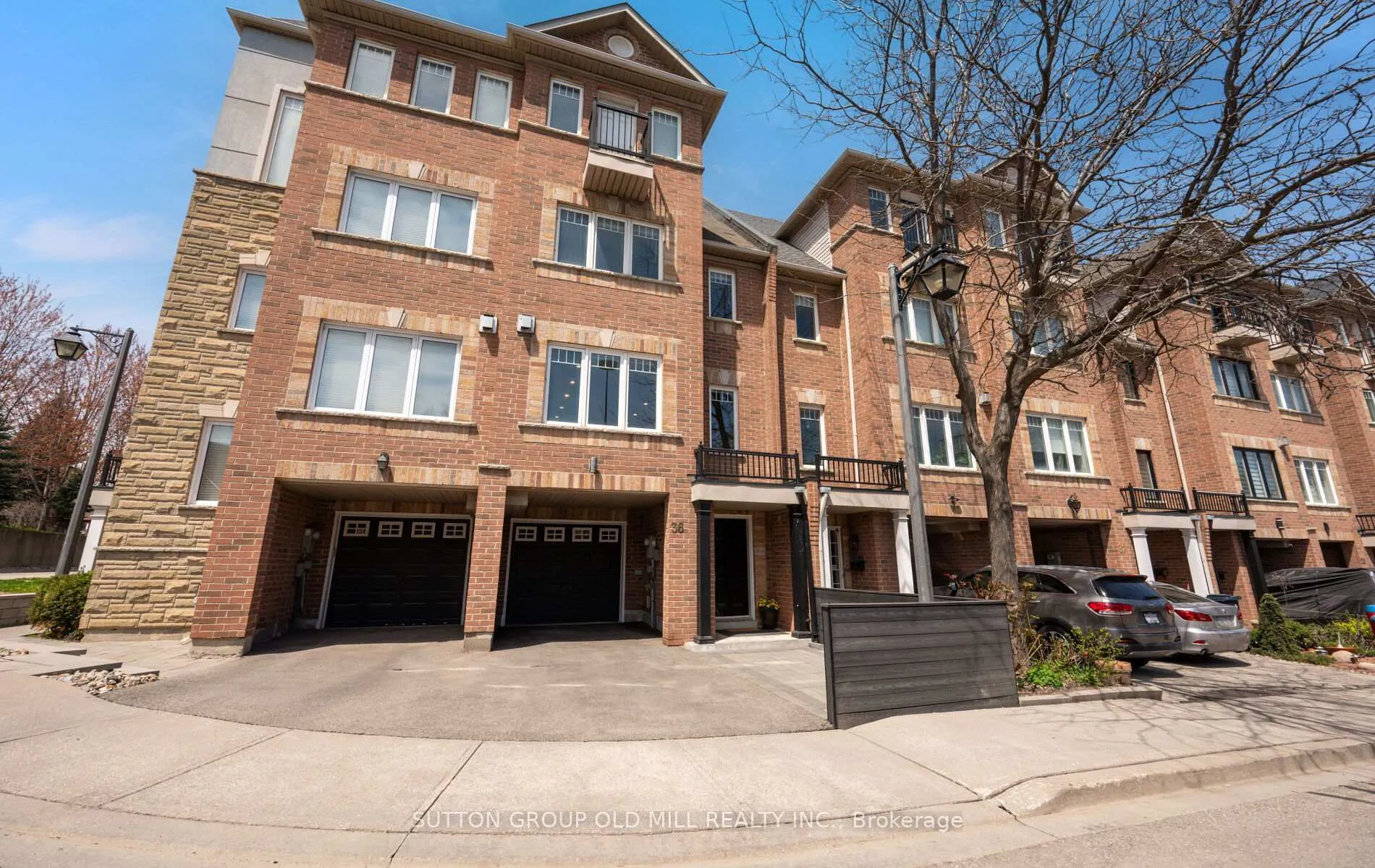 Photo 1 of 36 Clockwork Lane, Etobicoke, Stonegate-Queensway — HOMEH