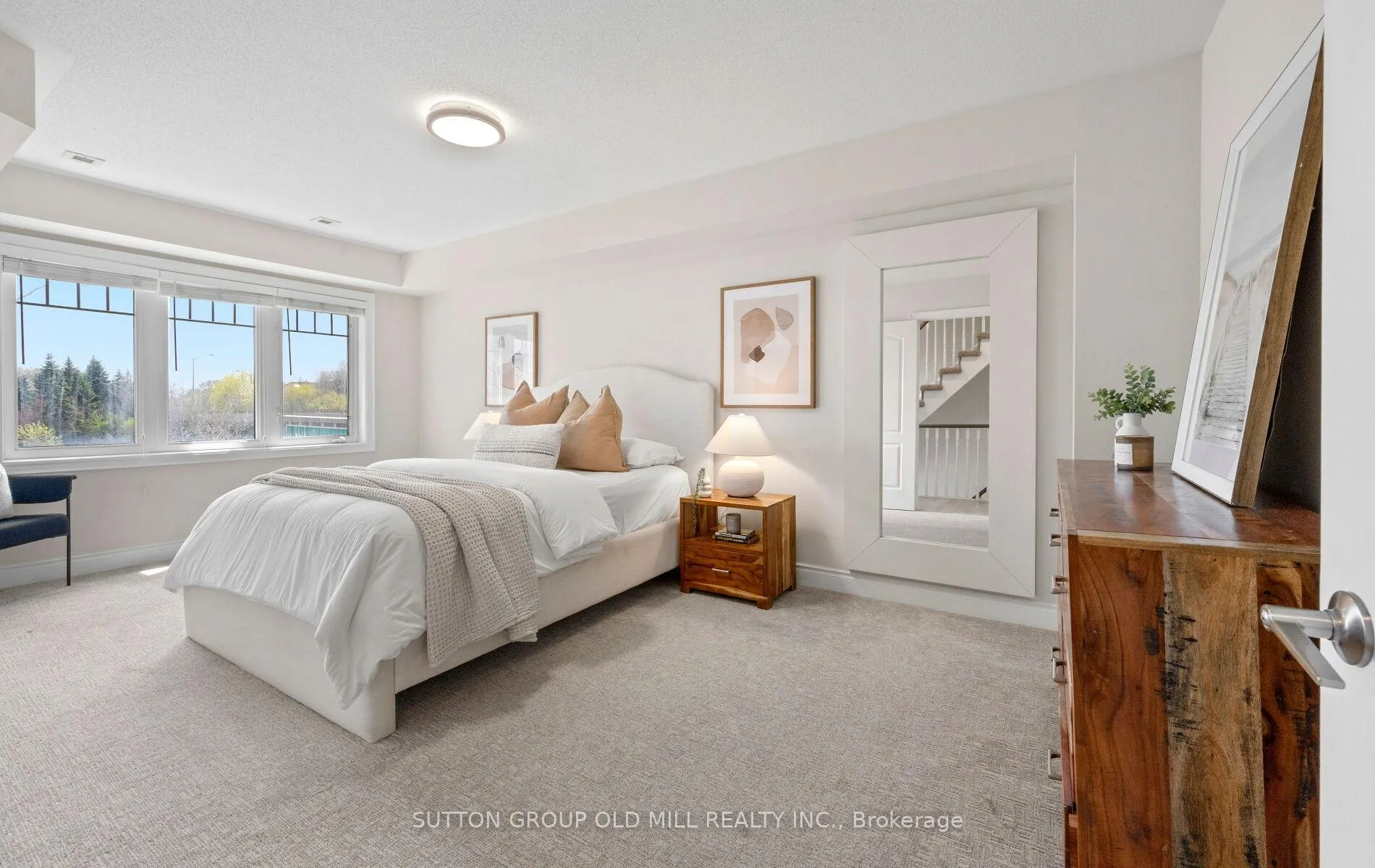 Photo 24 of 36 Clockwork Lane, Etobicoke, Stonegate-Queensway — HOMEH