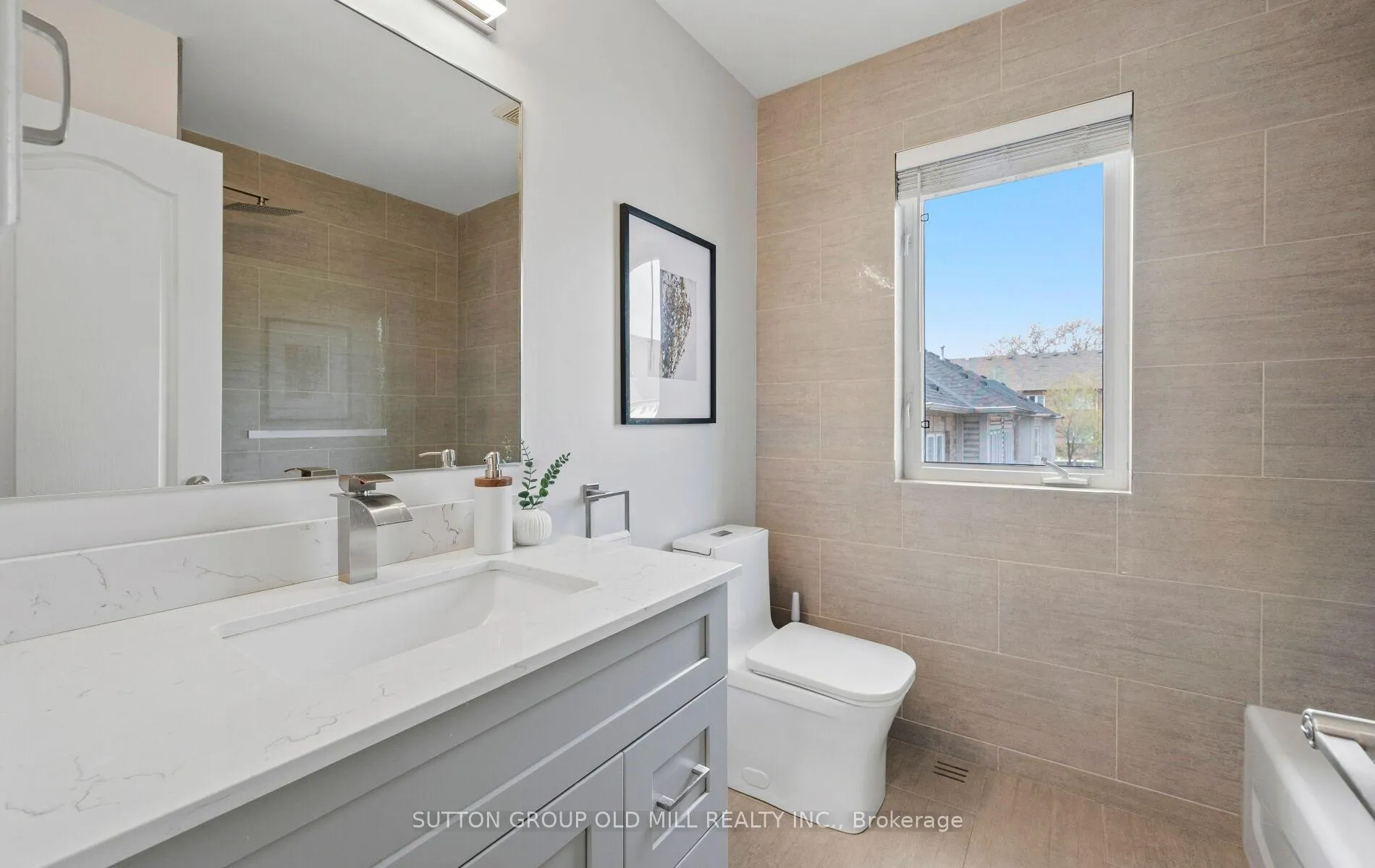 Photo 39 of 36 Clockwork Lane, Etobicoke, Stonegate-Queensway — HOMEH