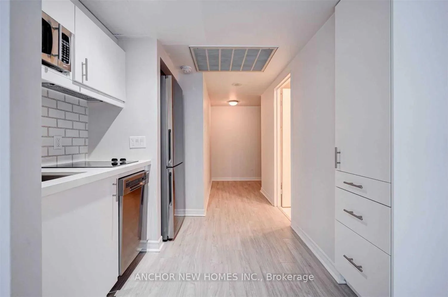 Photo 5 of Unit 312, 55 Harbour Square, Toronto, Waterfront Communities — HOMEH