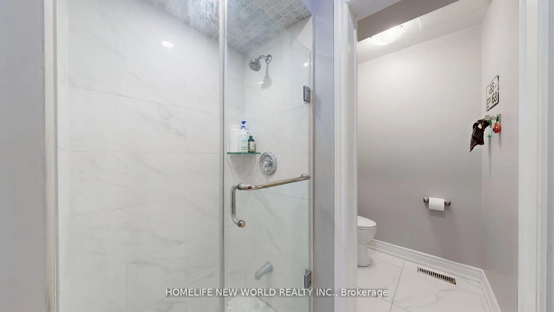 Photo 15 of Unit 20, 52 Wyatt Lane, Aurora, Bayview Wellington — HOMEH