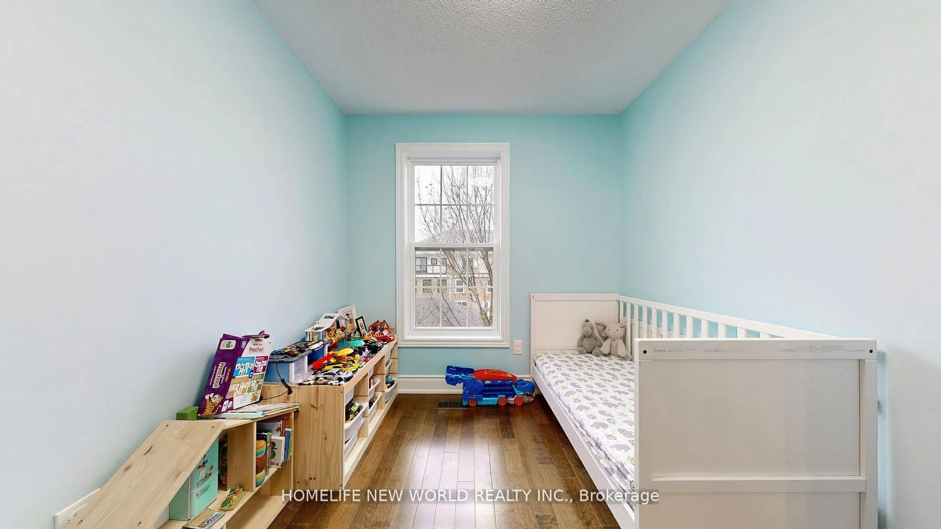 Photo 22 of Unit 20, 52 Wyatt Lane, Aurora, Bayview Wellington — HOMEH