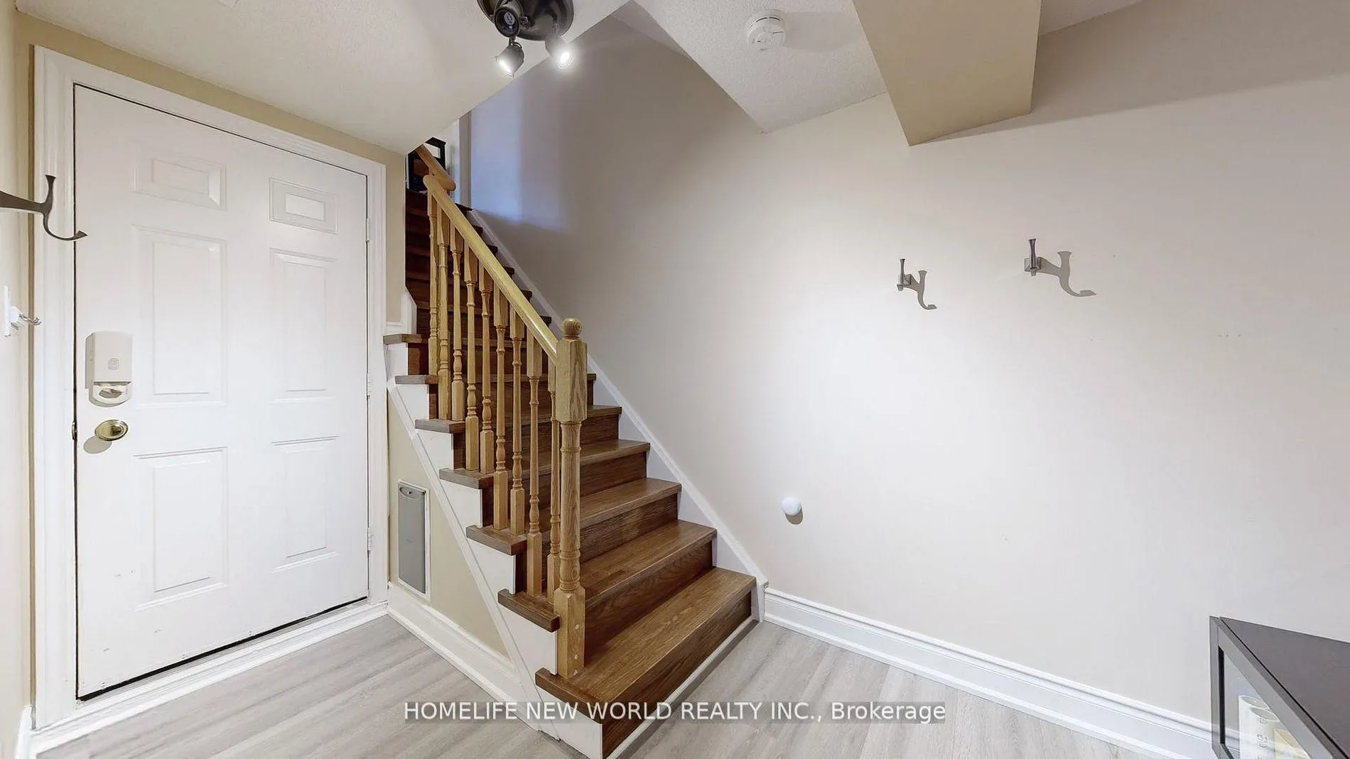 Photo 25 of Unit 20, 52 Wyatt Lane, Aurora, Bayview Wellington — HOMEH