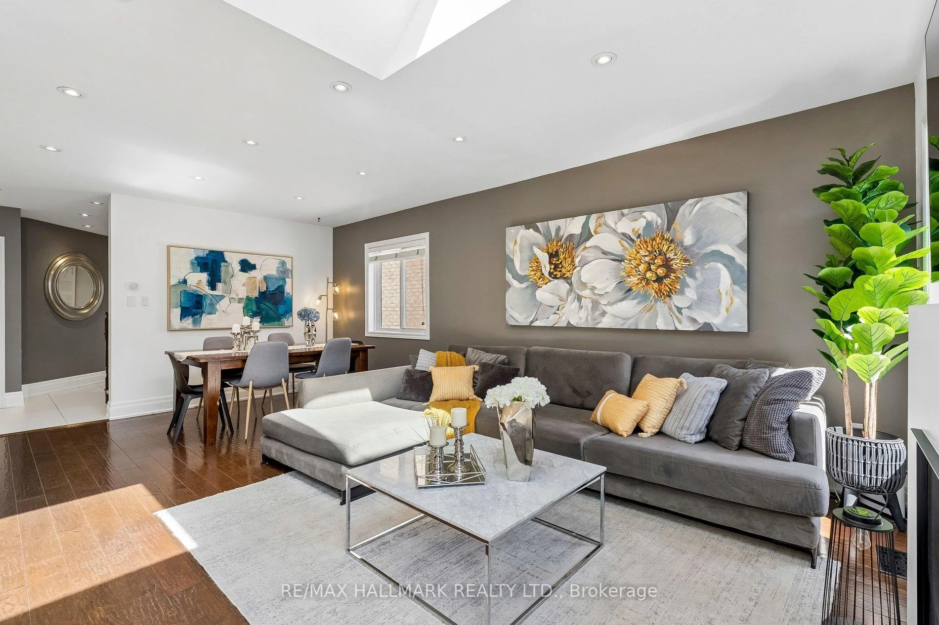 Photo 10 of 315 Forest Run Boulevard, Vaughan, Patterson — HOMEH