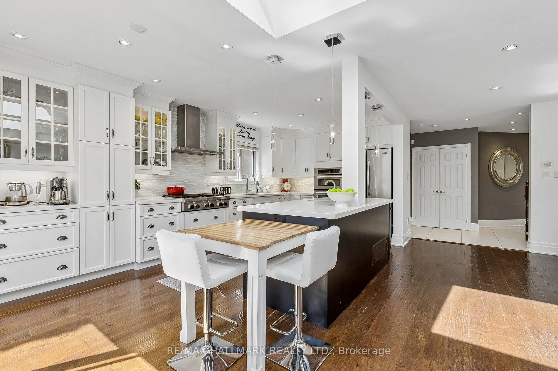 Photo 11 of 315 Forest Run Boulevard, Vaughan, Patterson — HOMEH