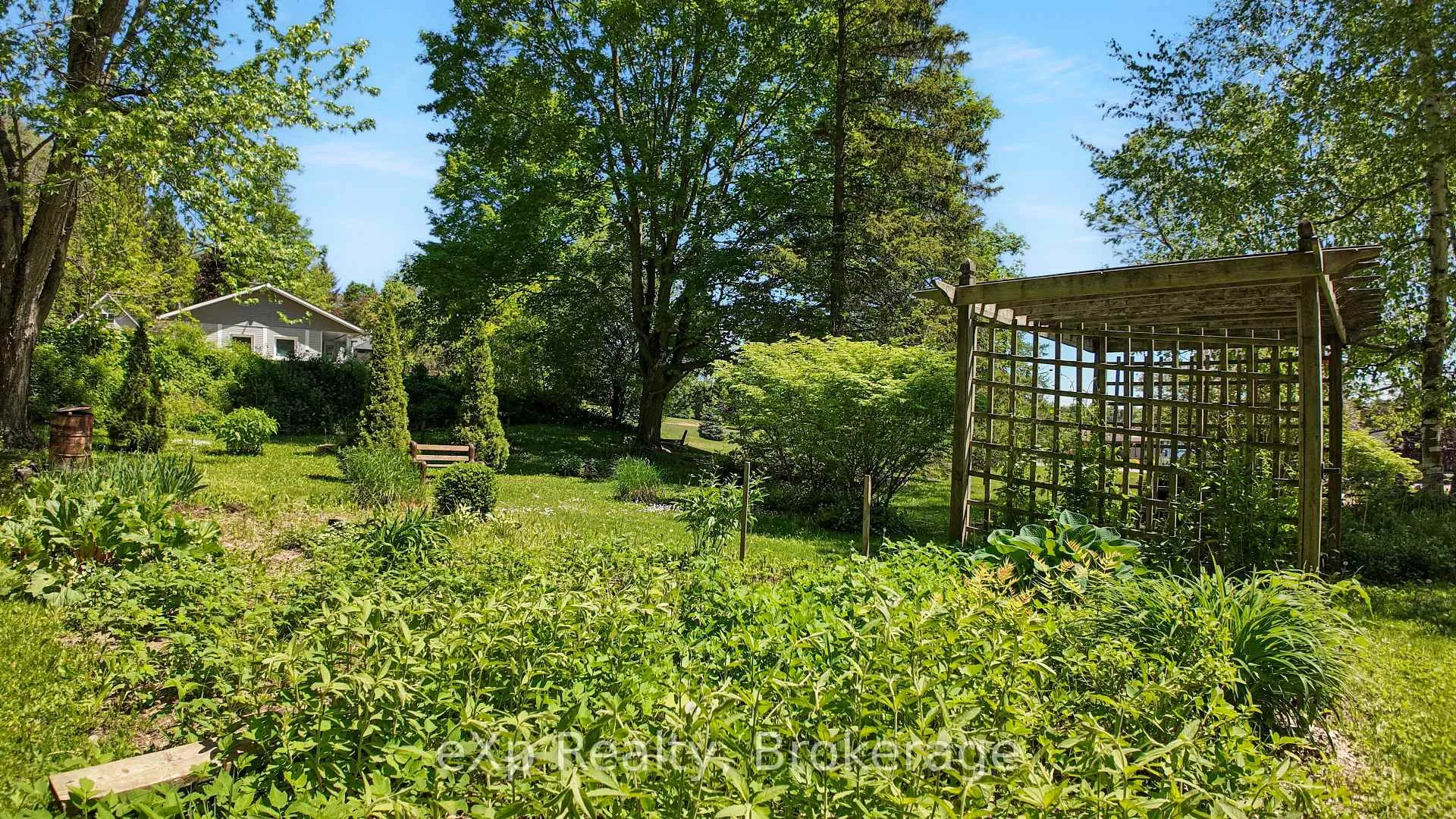 Photo 38 of 448 Lake Rosalind Road 4, Brockton — HOMEH