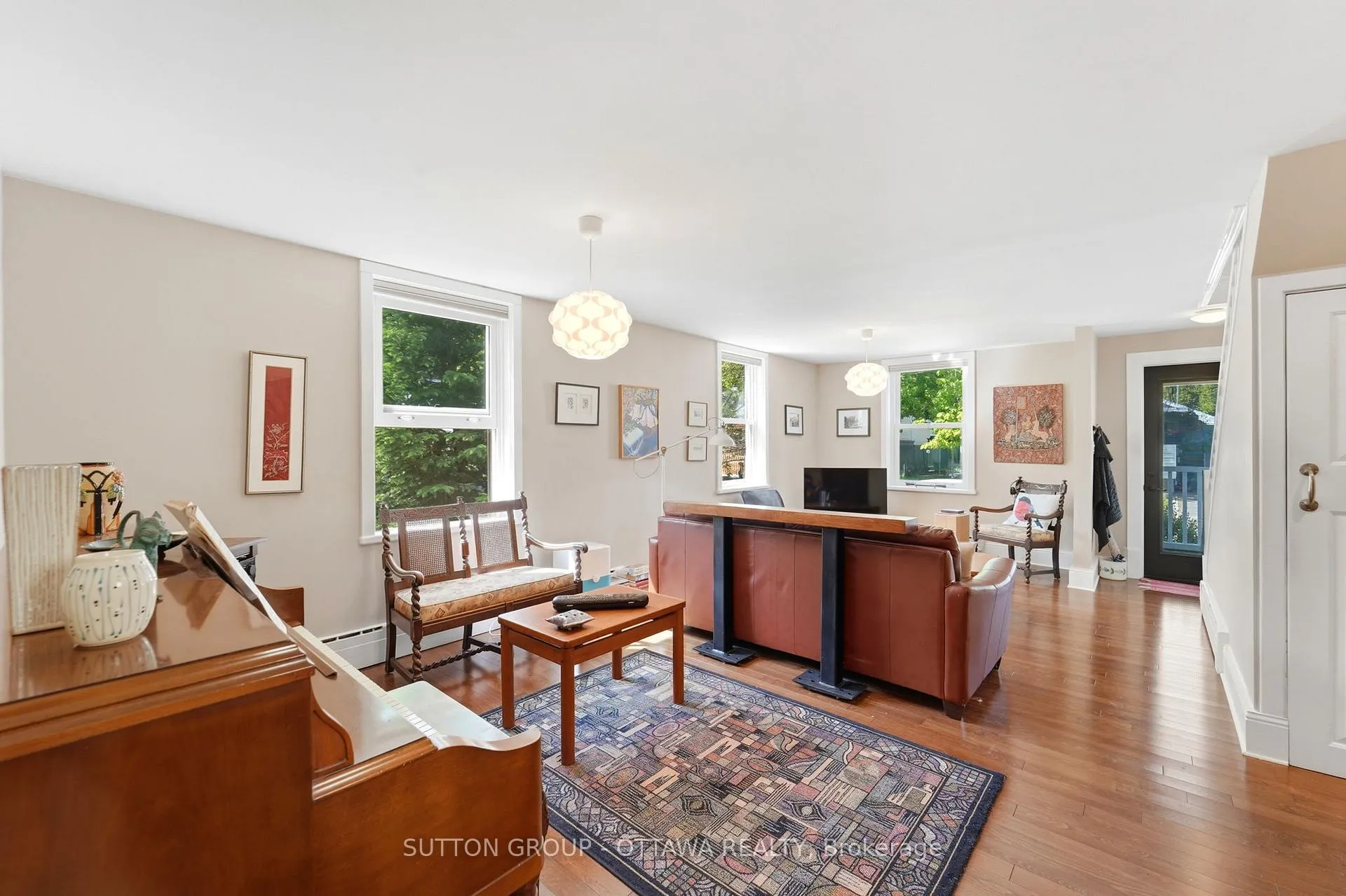 Photo 8 of 187 Martin Avenue, Ottawa, Manor Park — HOMEH
