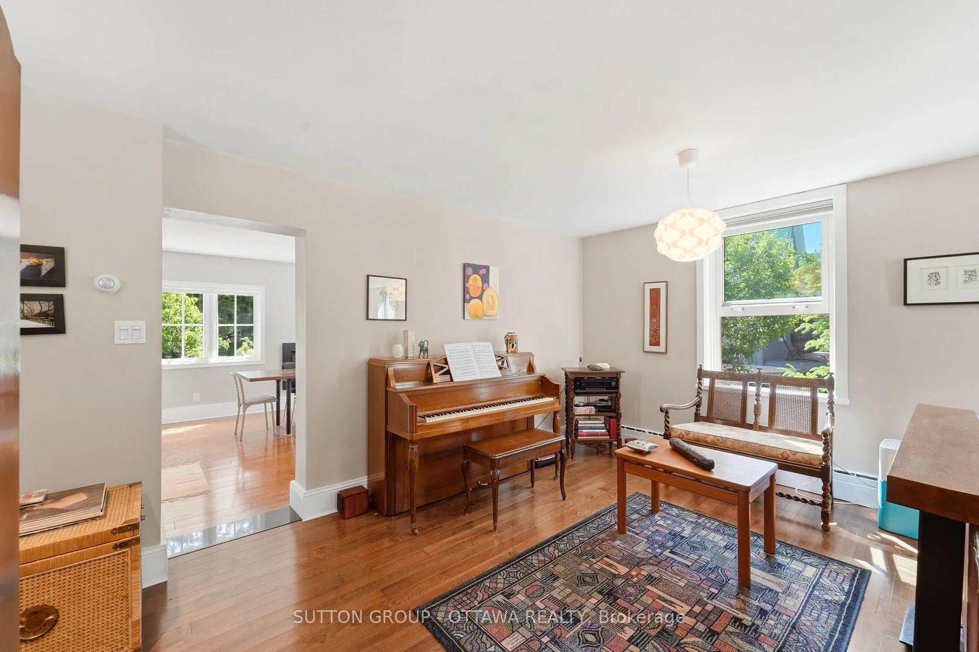 Photo 9 of 187 Martin Avenue, Ottawa, Manor Park — HOMEH