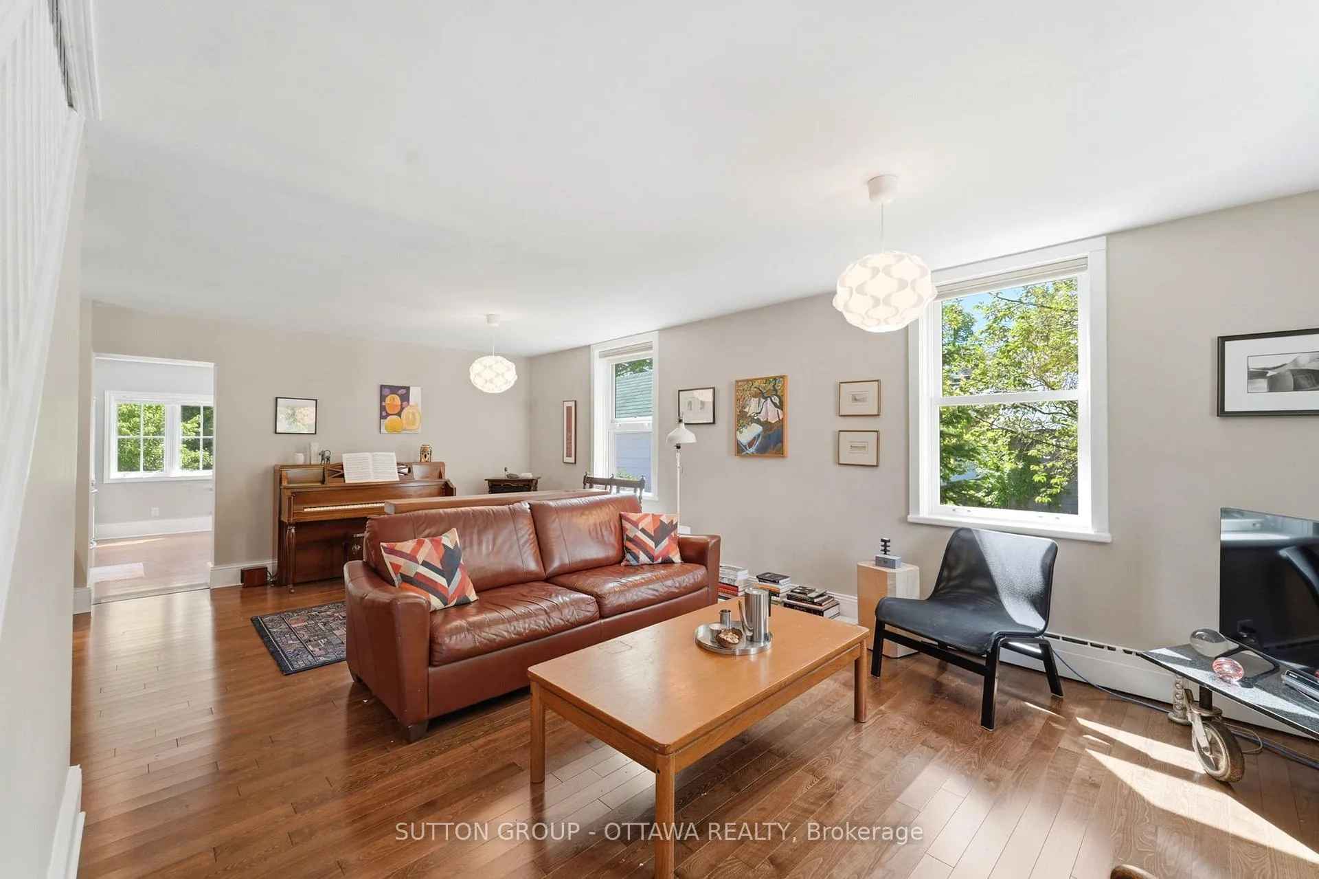 Photo 13 of 187 Martin Avenue, Ottawa, Manor Park — HOMEH