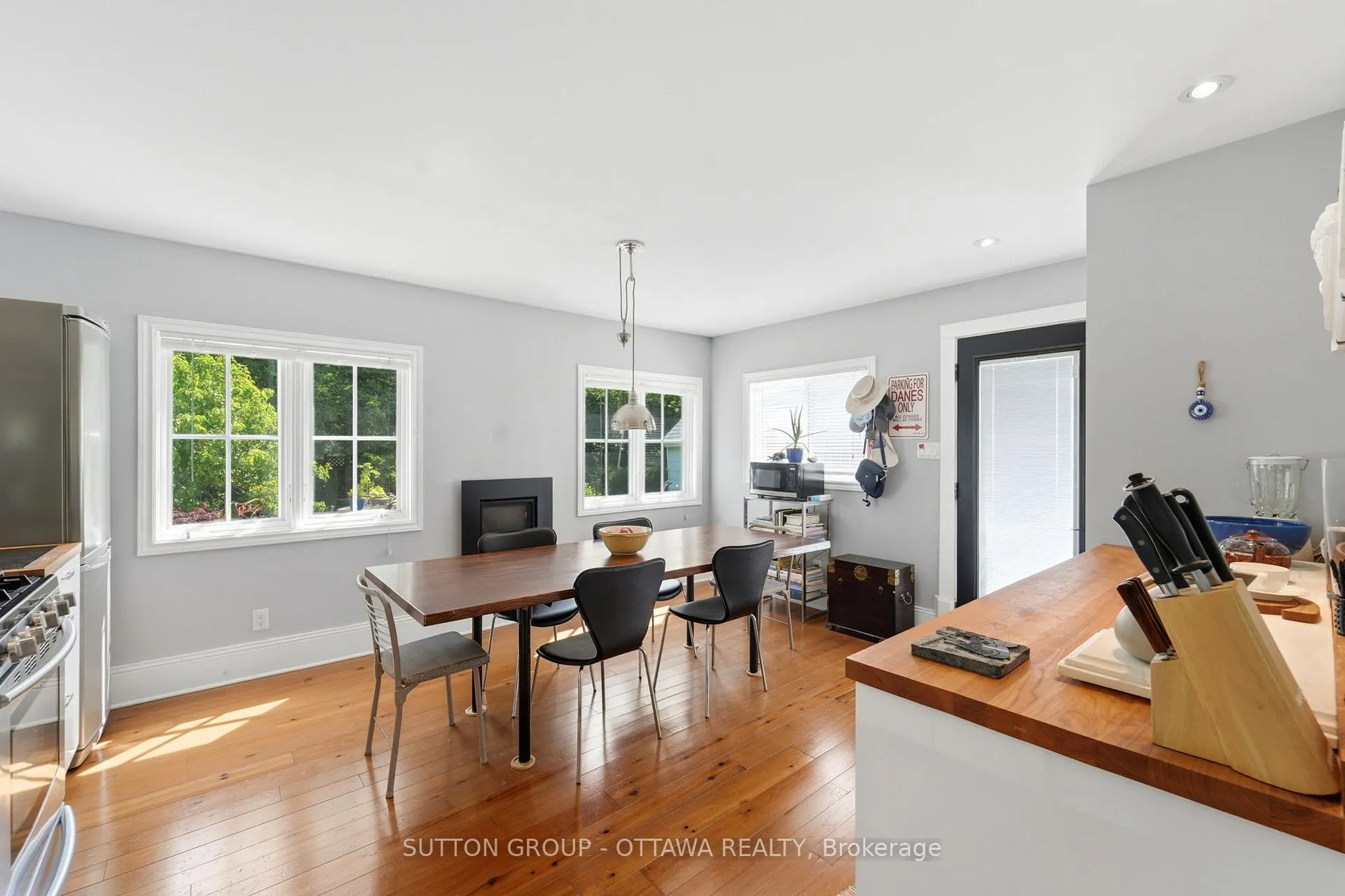 Photo 14 of 187 Martin Avenue, Ottawa, Manor Park — HOMEH