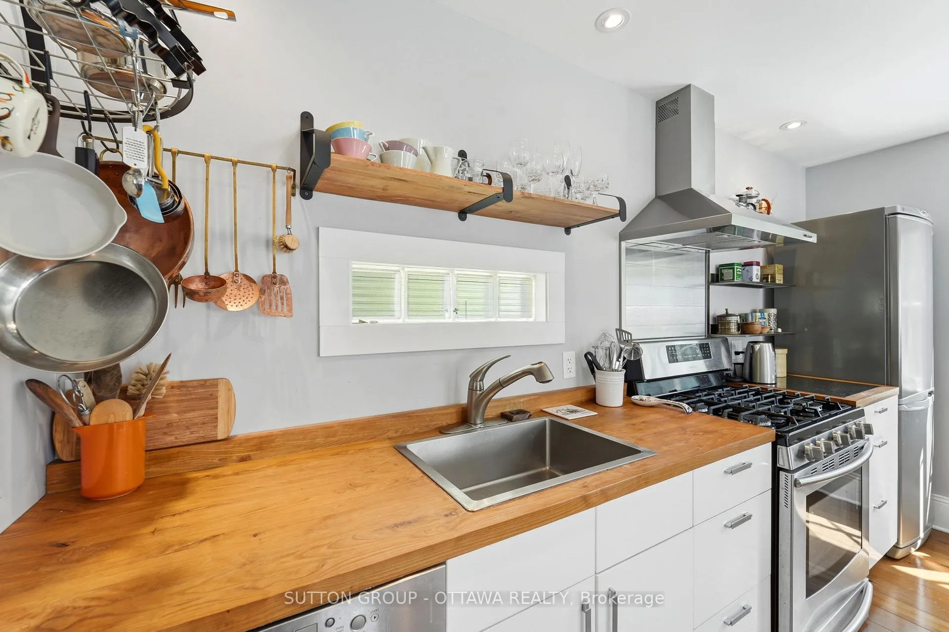 Photo 16 of 187 Martin Avenue, Ottawa, Manor Park — HOMEH