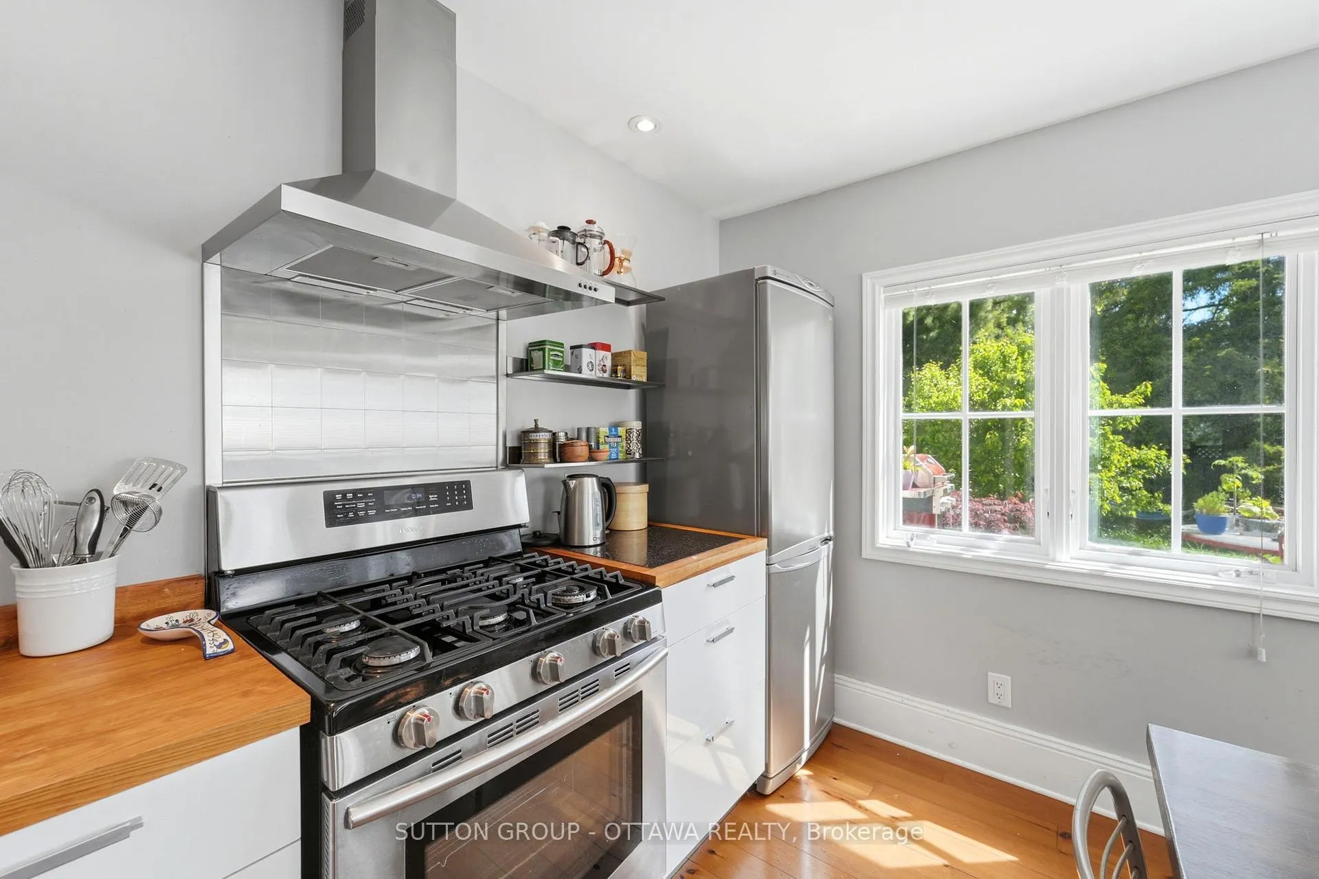 Photo 17 of 187 Martin Avenue, Ottawa, Manor Park — HOMEH