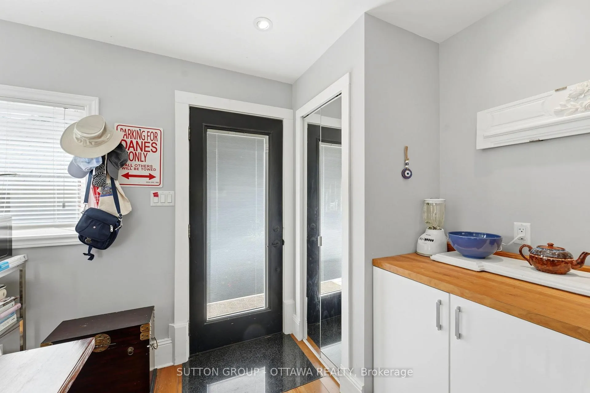 Photo 18 of 187 Martin Avenue, Ottawa, Manor Park — HOMEH