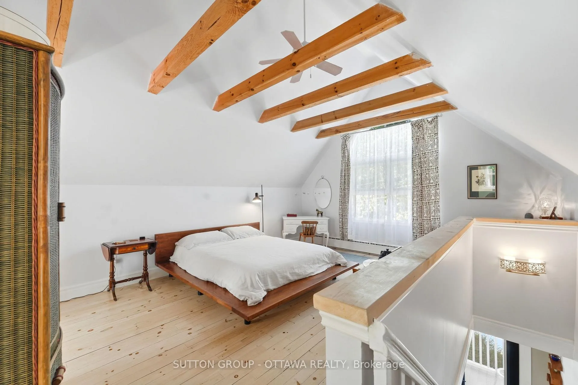 Photo 23 of 187 Martin Avenue, Ottawa, Manor Park — HOMEH