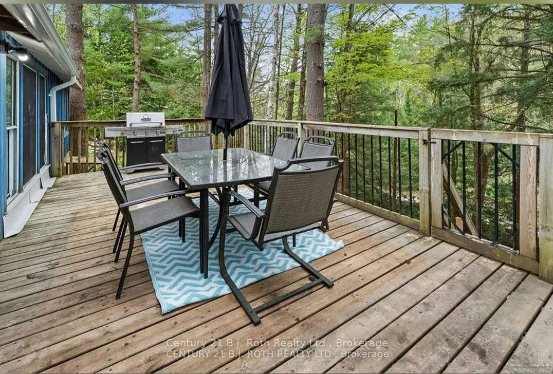 Photo 6 of 1009 Sam Cook Road, Gravenhurst, Ryde — HOMEH
