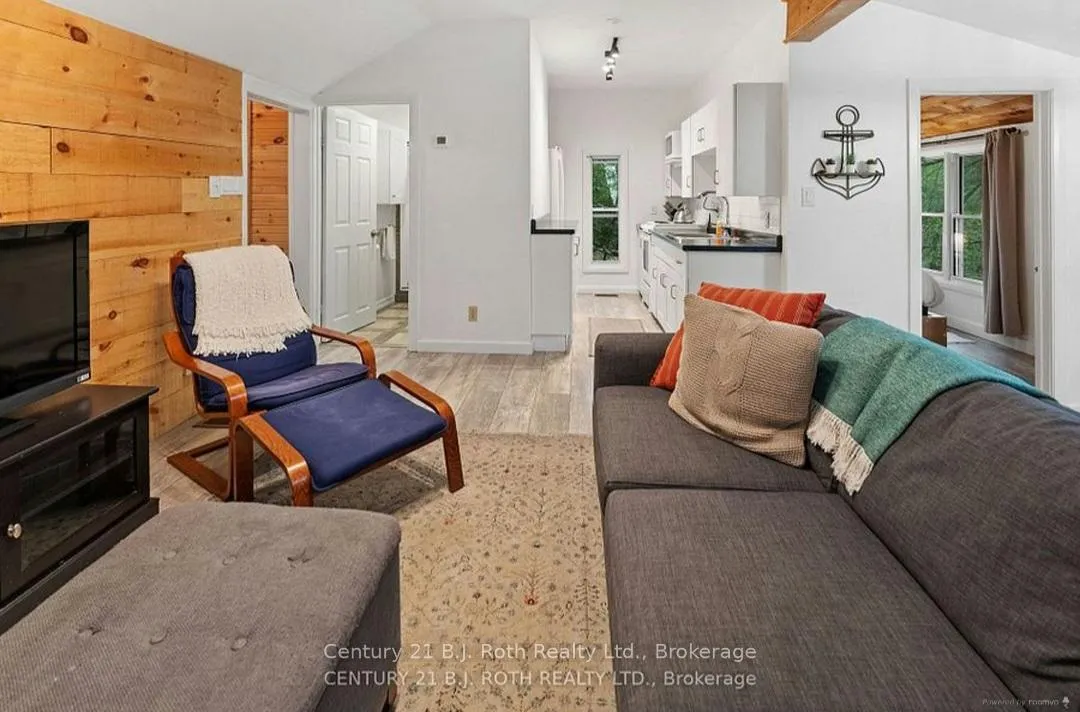 Photo 7 of 1009 Sam Cook Road, Gravenhurst, Ryde — HOMEH