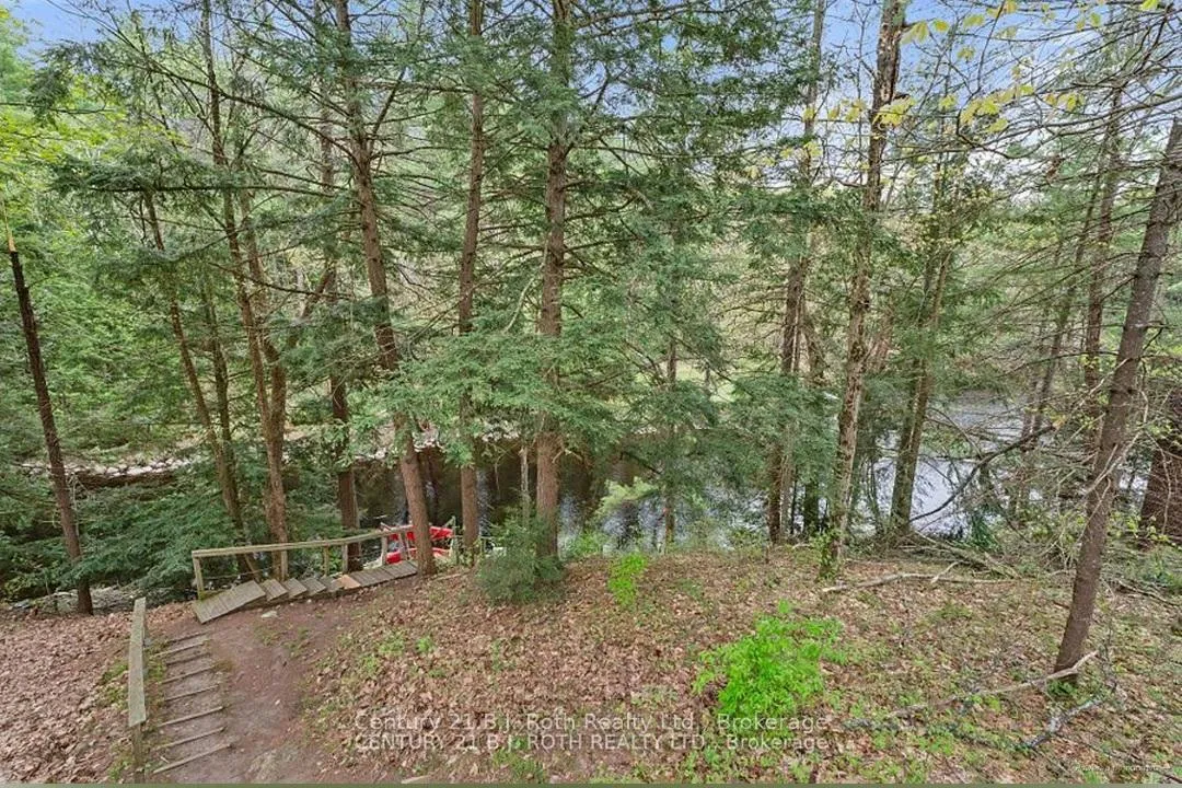 Photo 23 of 1009 Sam Cook Road, Gravenhurst, Ryde — HOMEH