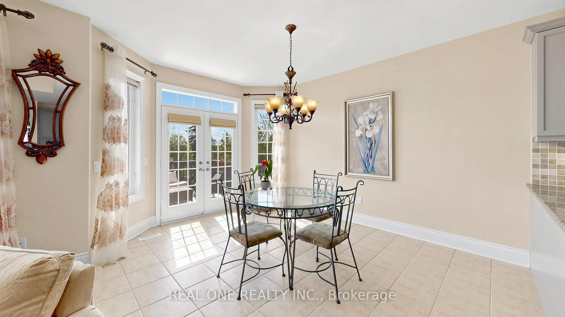Photo 15 of 58 Emerald Hts Drive, Whitchurch-Stouffville, Rural Whitchurch-Stouffville — HOMEH
