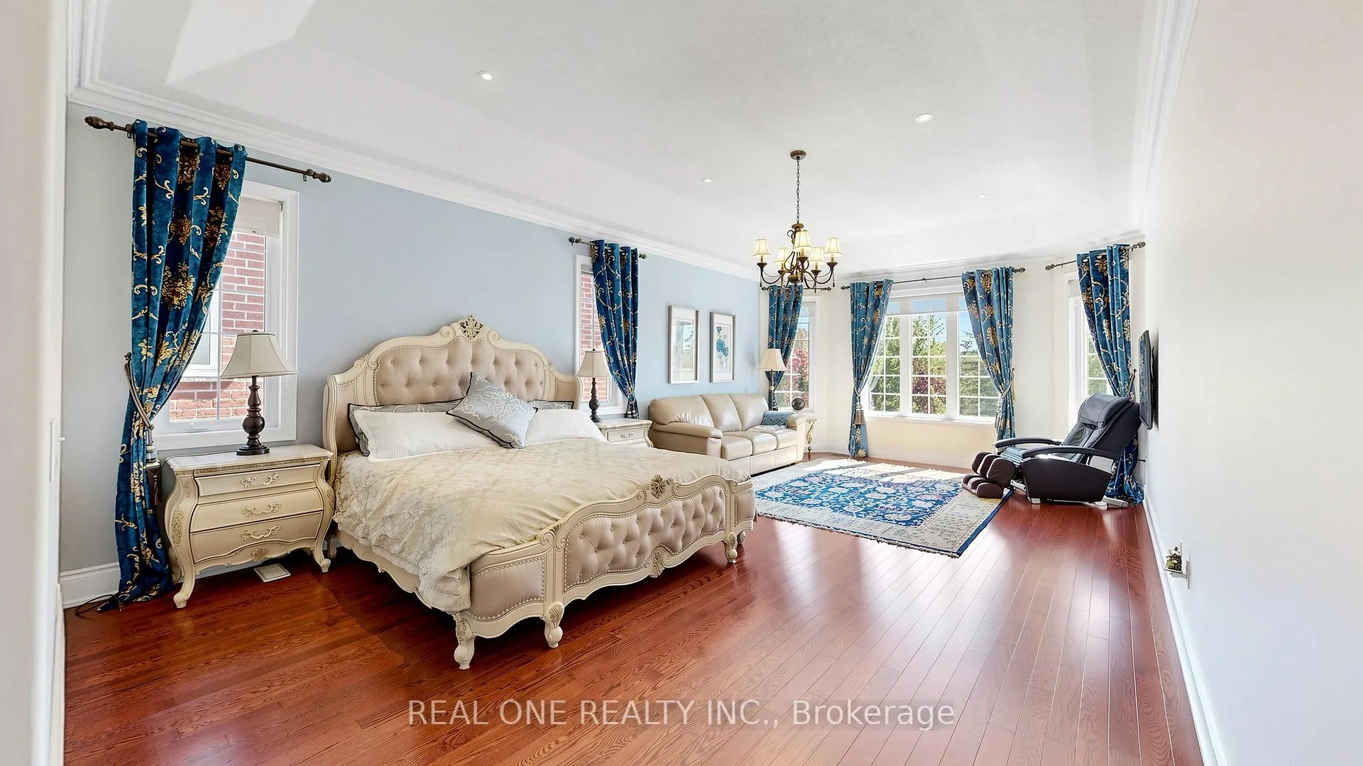 Photo 17 of 58 Emerald Hts Drive, Whitchurch-Stouffville, Rural Whitchurch-Stouffville — HOMEH