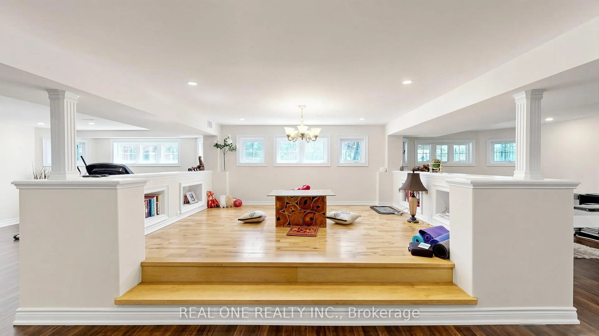 Photo 33 of 58 Emerald Hts Drive, Whitchurch-Stouffville, Rural Whitchurch-Stouffville — HOMEH