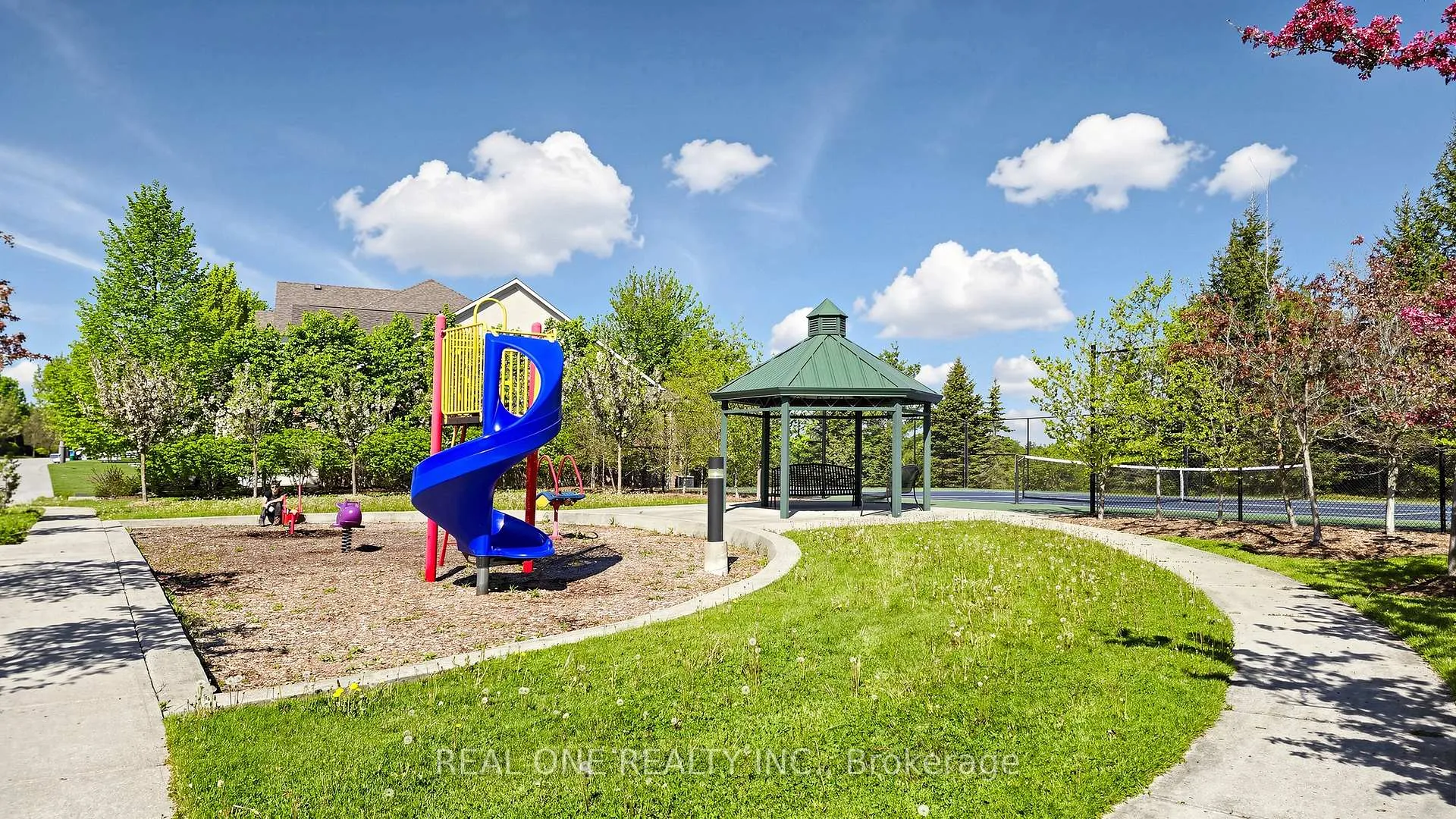 Photo 45 of 58 Emerald Hts Drive, Whitchurch-Stouffville, Rural Whitchurch-Stouffville — HOMEH