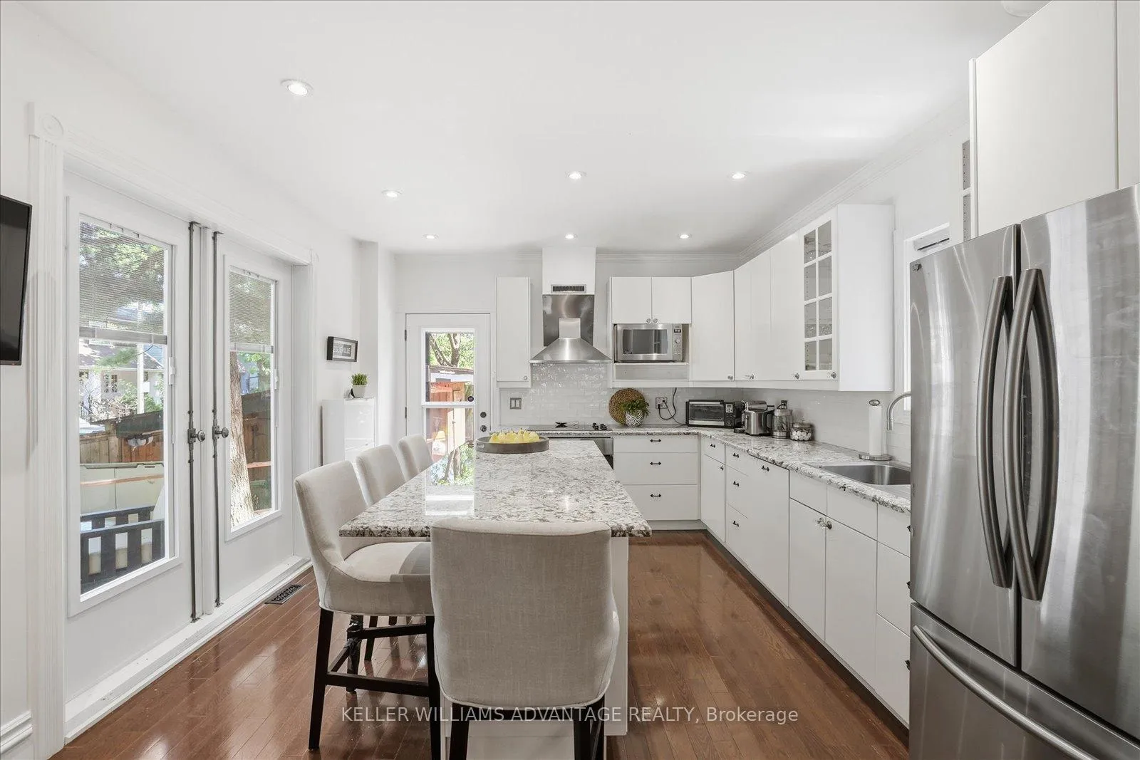 Photo 8 of 117A Pape Avenue, Toronto, South Riverdale — HOMEH