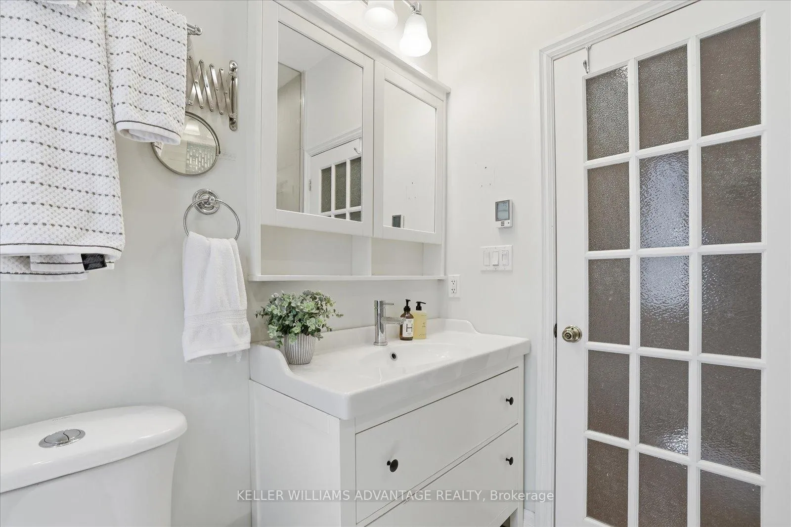 Photo 15 of 117A Pape Avenue, Toronto, South Riverdale — HOMEH