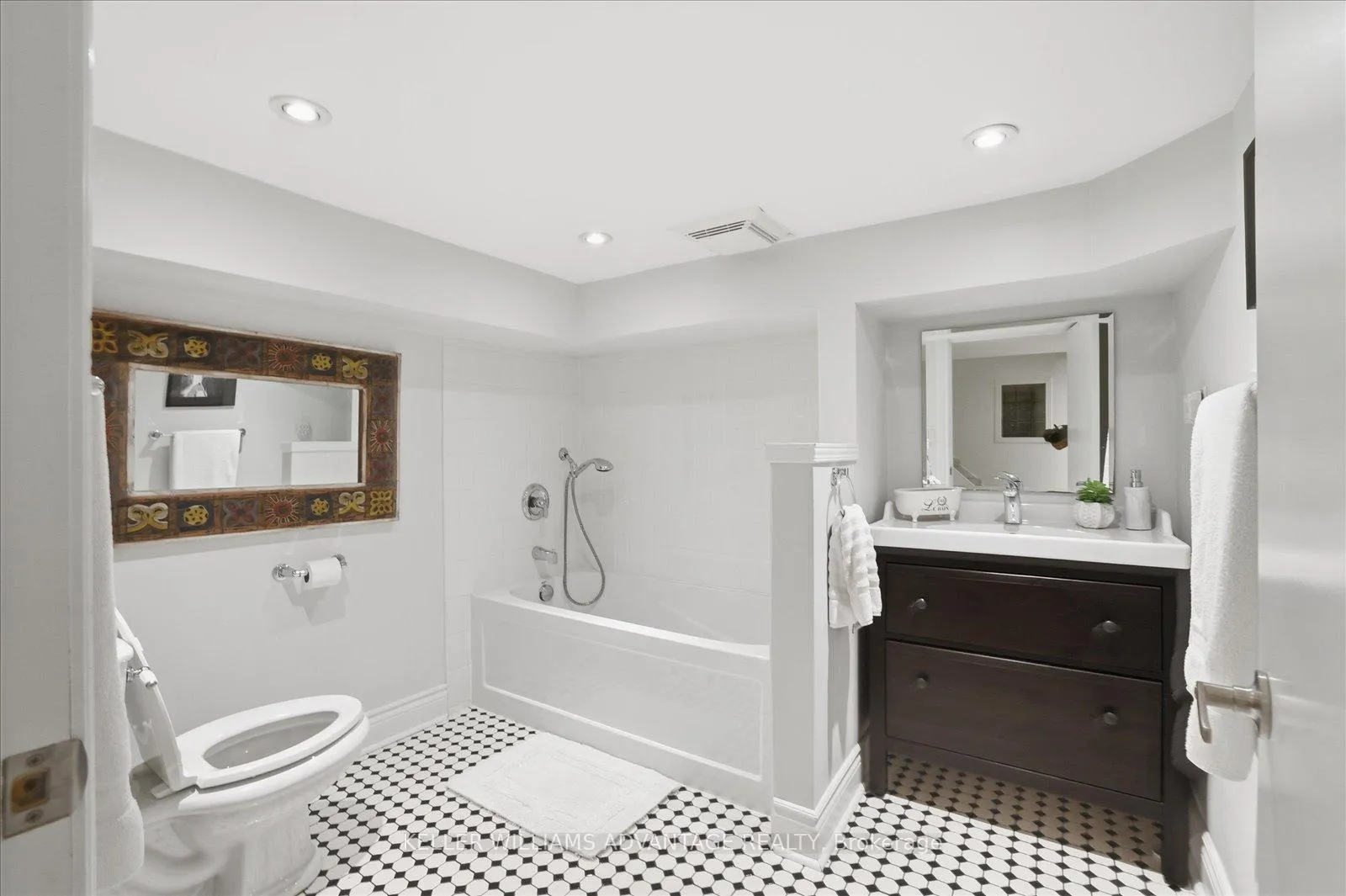 Photo 30 of 117A Pape Avenue, Toronto, South Riverdale — HOMEH