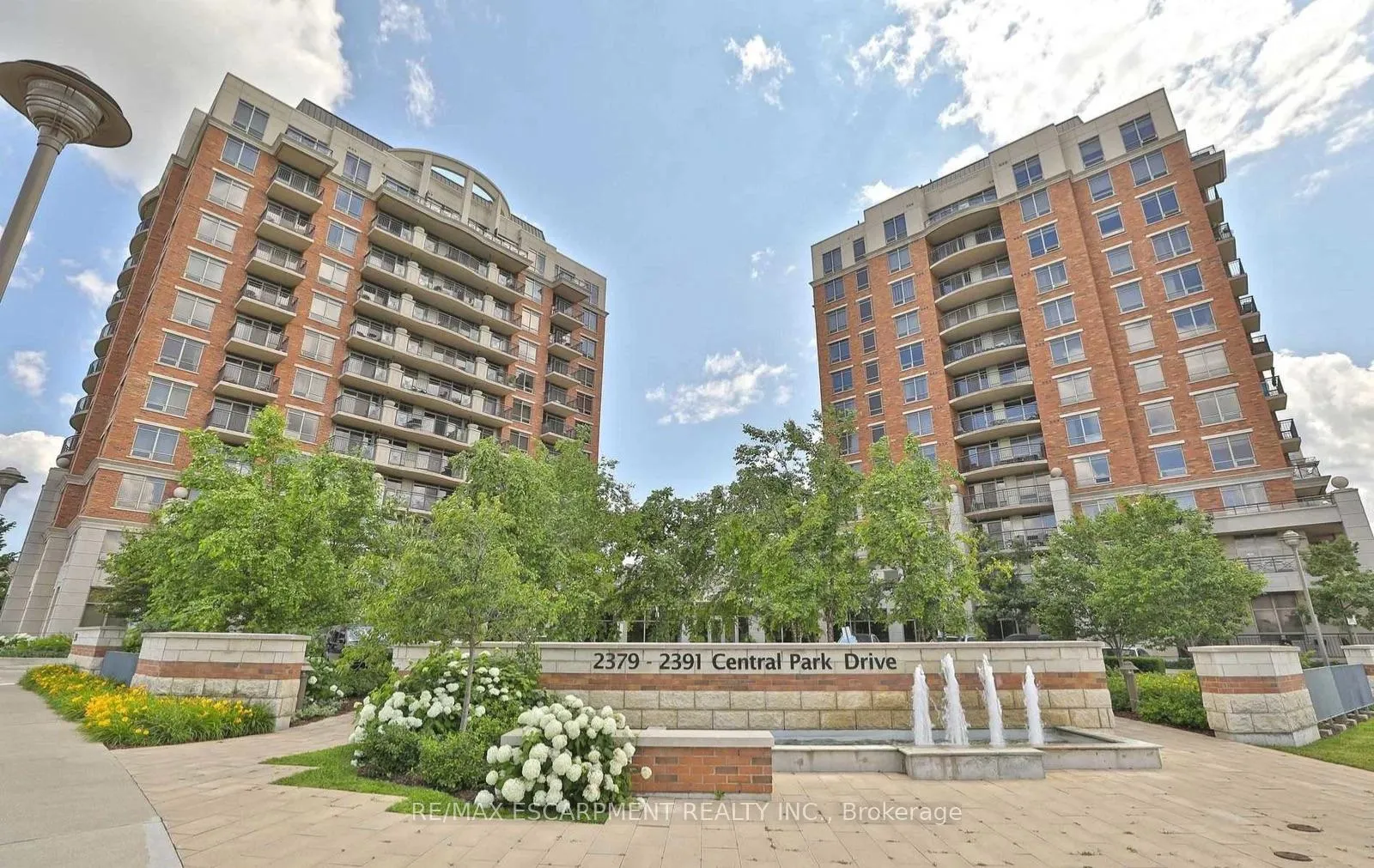 Photo 1 of Unit 110, 2391 Central Park Drive, Oakville, River Oaks — HOMEH