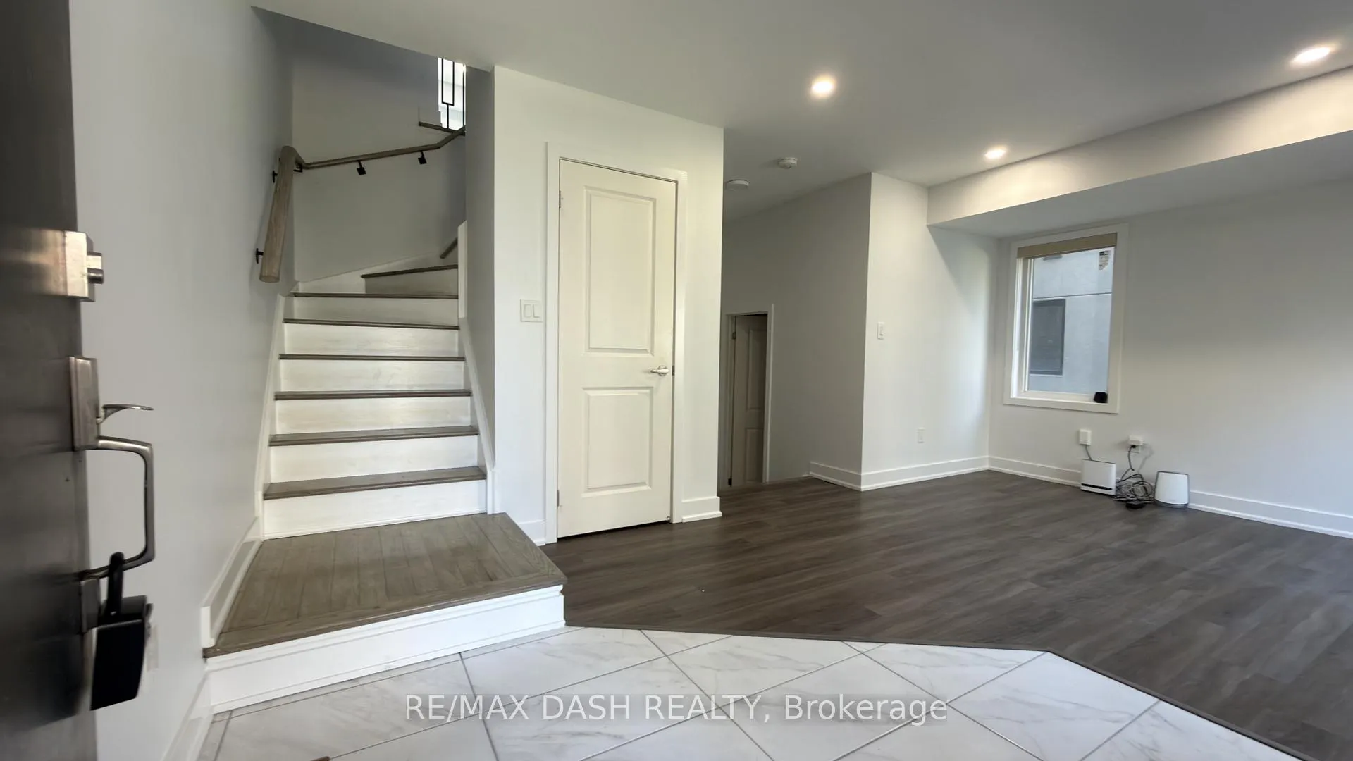 Photo 6 of 22 Brunet Drive, Vaughan, Vellore Village — HOMEH