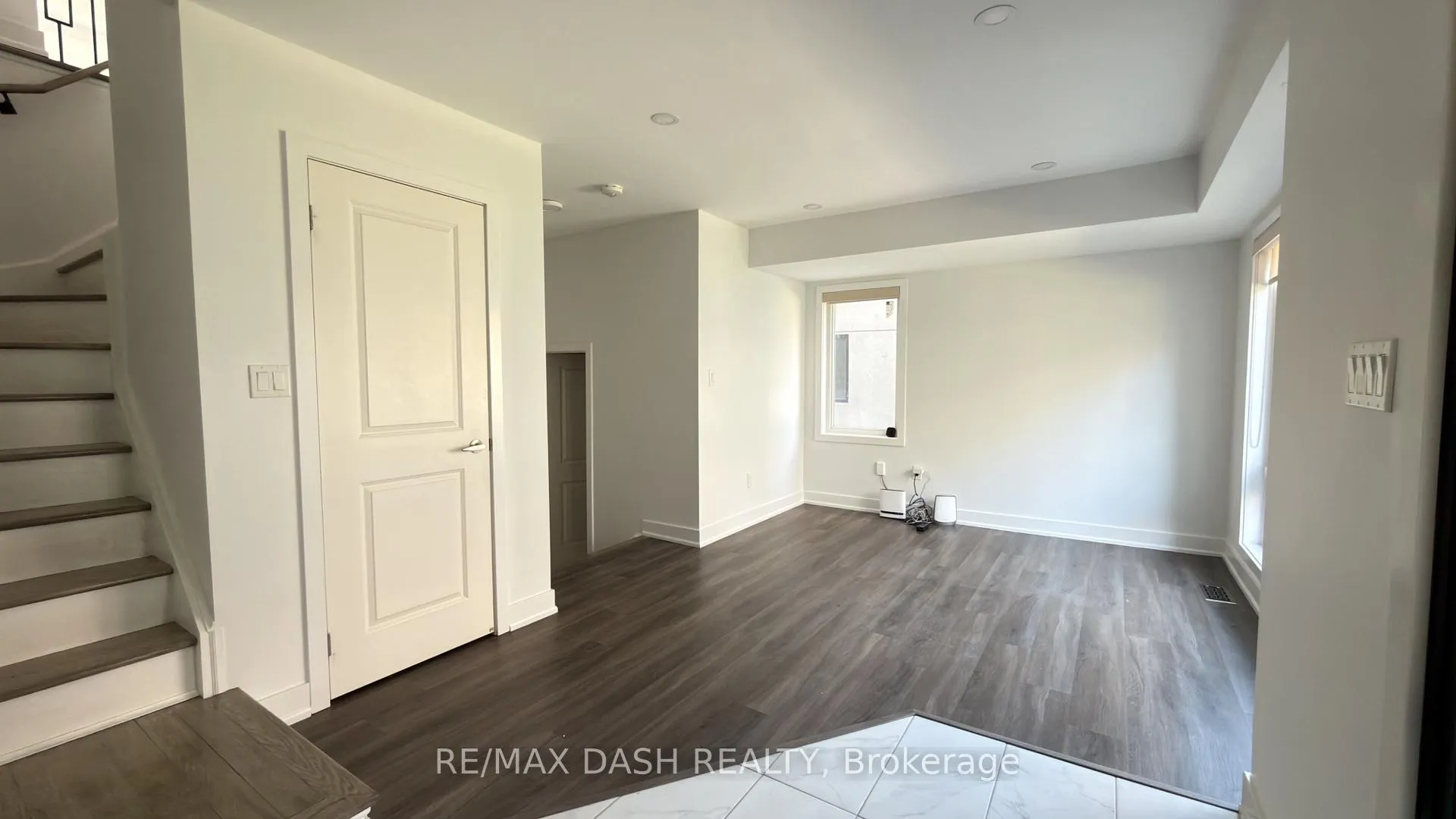 Photo 7 of 22 Brunet Drive, Vaughan, Vellore Village — HOMEH