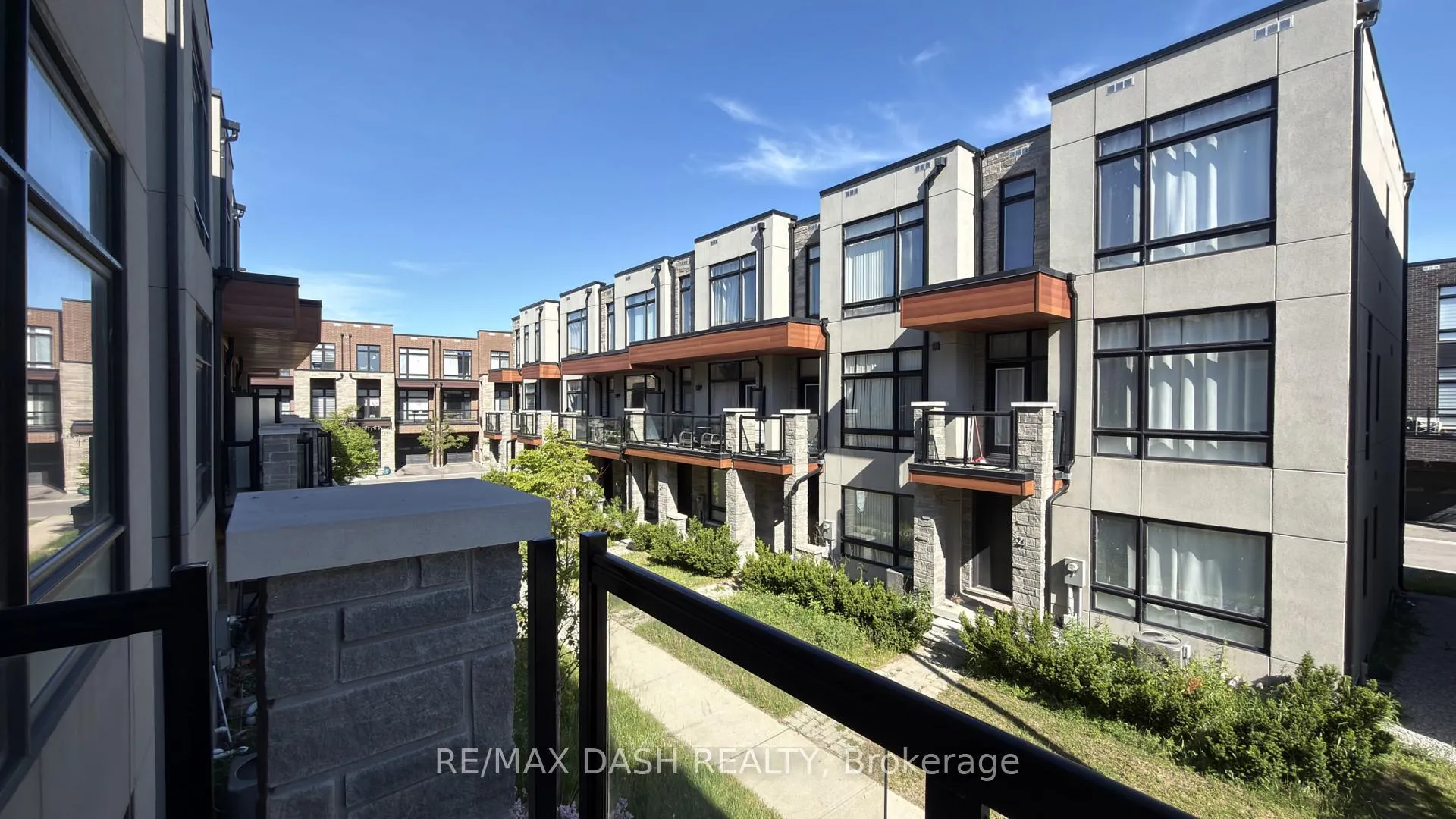 Photo 25 of 22 Brunet Drive, Vaughan, Vellore Village — HOMEH