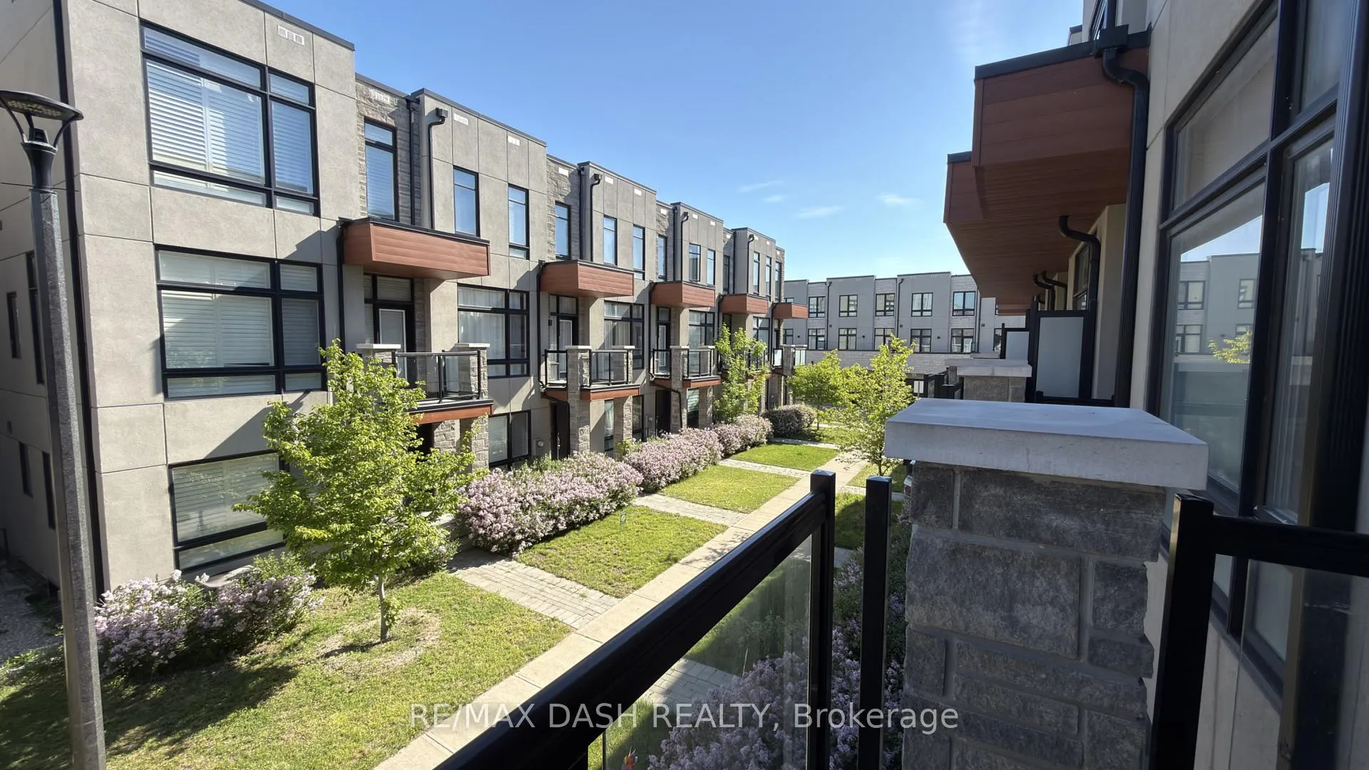 Photo 26 of 22 Brunet Drive, Vaughan, Vellore Village — HOMEH