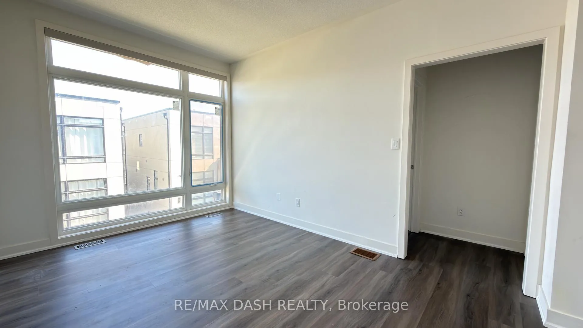Photo 28 of 22 Brunet Drive, Vaughan, Vellore Village — HOMEH