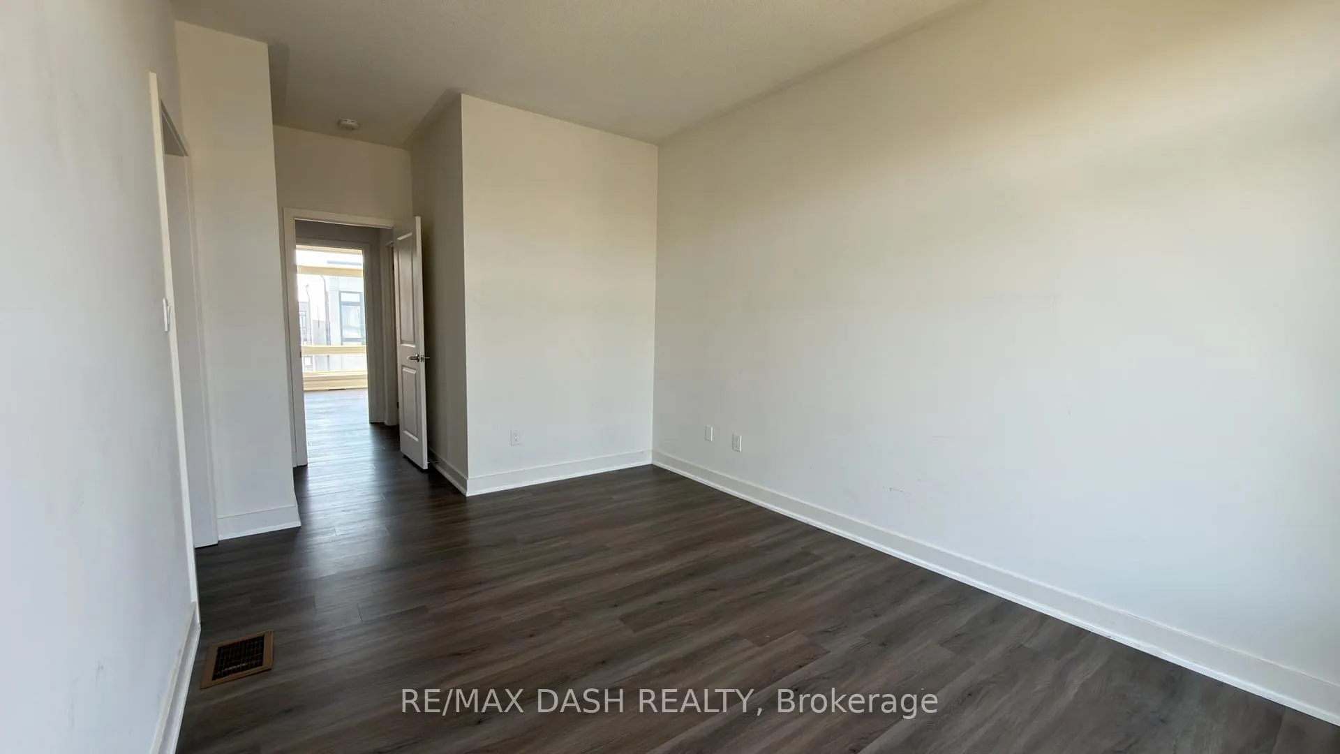 Photo 30 of 22 Brunet Drive, Vaughan, Vellore Village — HOMEH