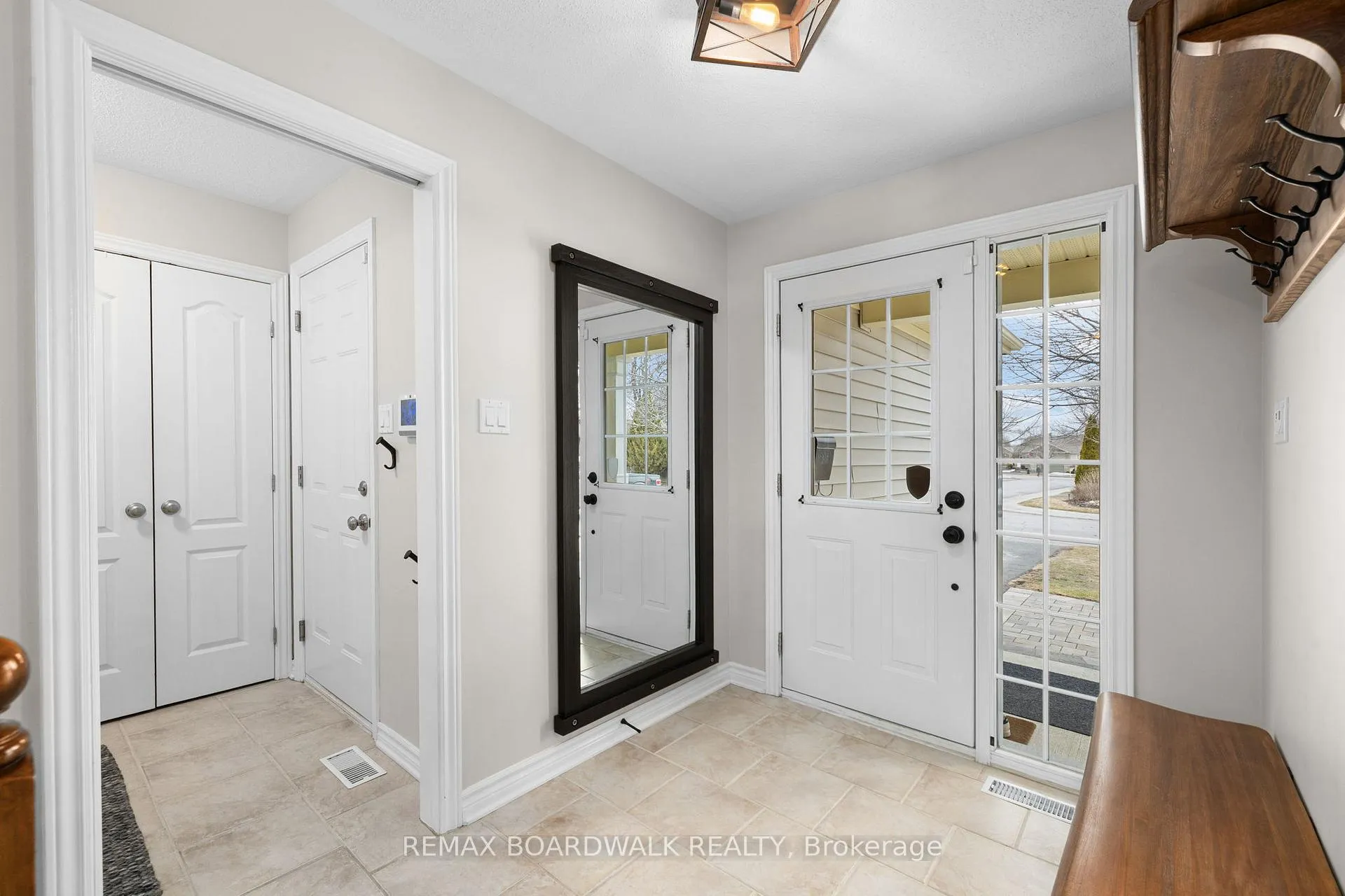 Photo 4 of 36 Sinclair Avenue, Carleton Place — HOMEH
