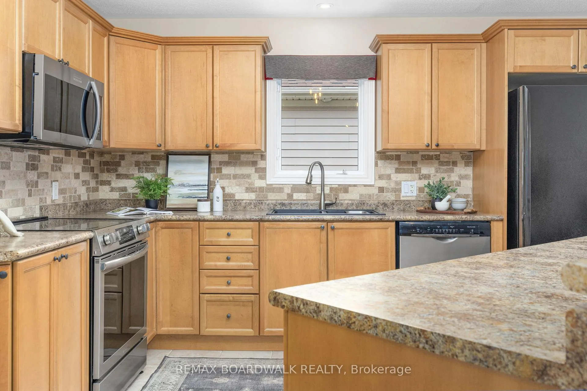 Photo 14 of 36 Sinclair Avenue, Carleton Place — HOMEH