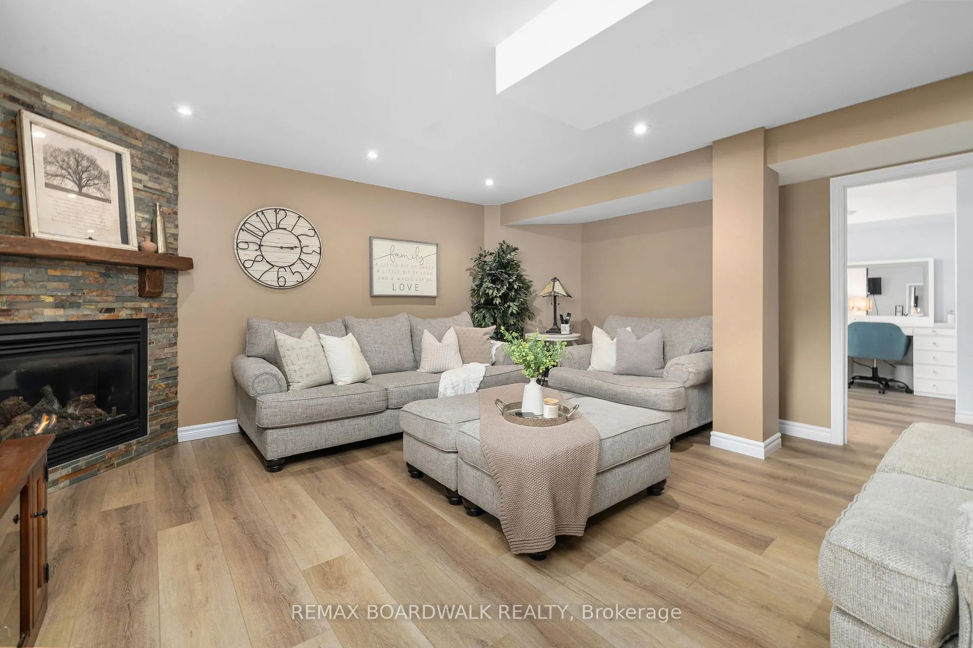 Photo 32 of 36 Sinclair Avenue, Carleton Place — HOMEH