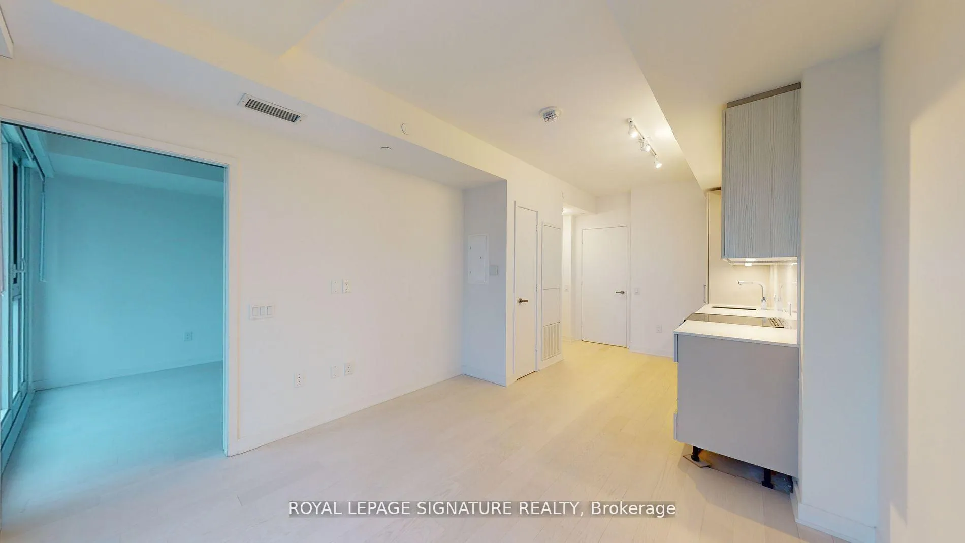 Photo 22 of Unit 2505, 3900 Confederation Parkway, Mississauga, City Centre — HOMEH