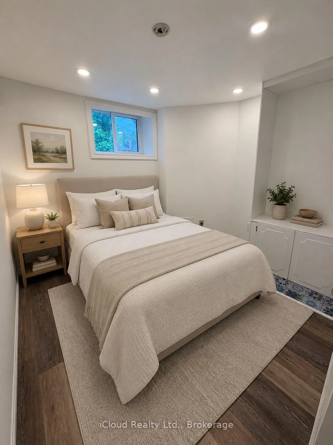 Photo 27 of 105 East 4th Street, Hamilton, Centremount — HOMEH
