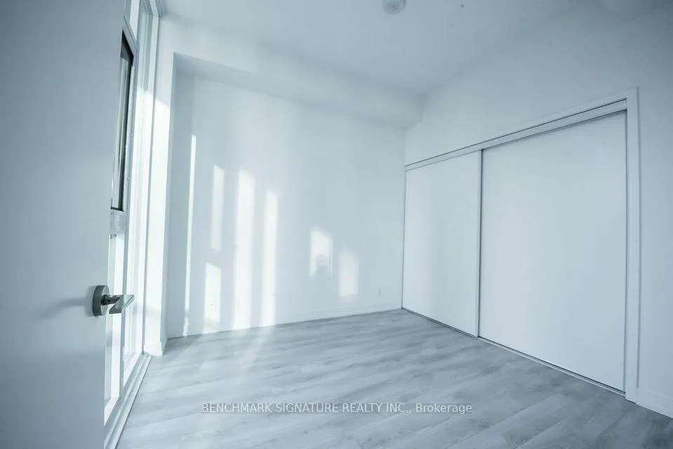 Photo 2 of Unit 1109, 33 Helendale Avenue, Toronto, Yonge-Eglinton — HOMEH