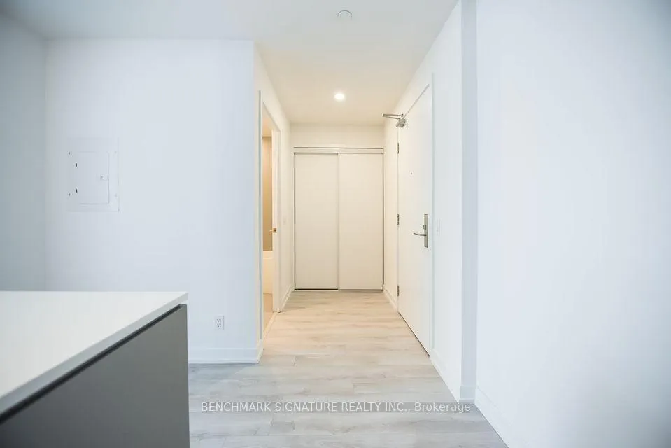Photo 15 of Unit 1109, 33 Helendale Avenue, Toronto, Yonge-Eglinton — HOMEH