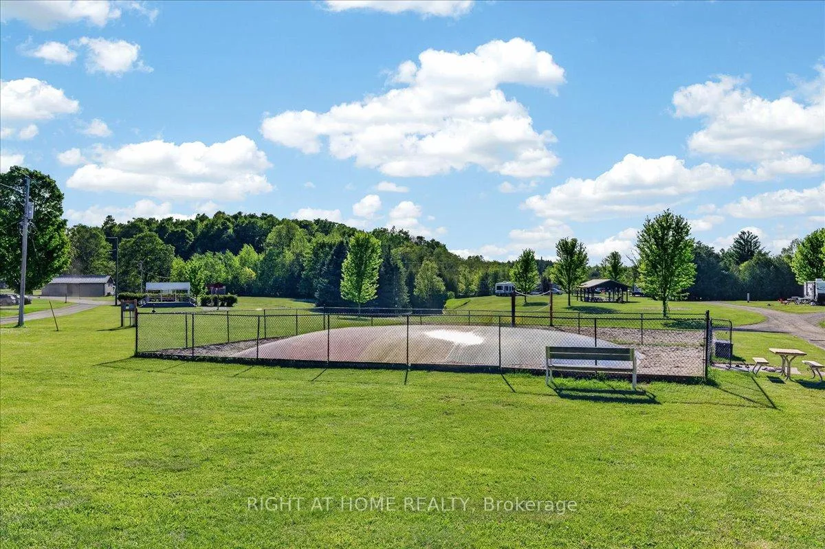 Photo 34 of Unit 201, 142571 35 Road, West Grey — HOMEH