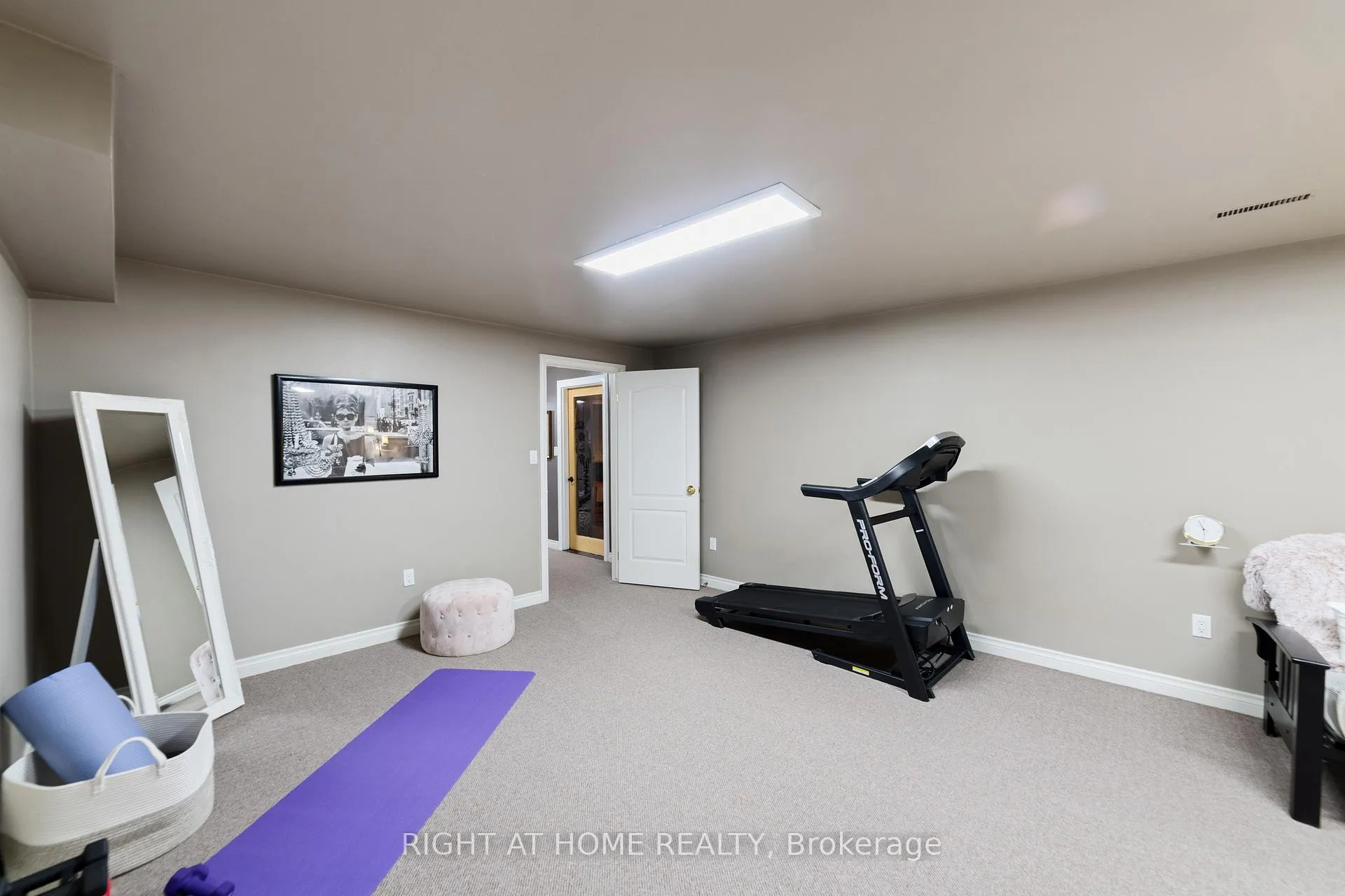 Photo 37 of 7775 St Augustine Crescent, Niagara Falls, Mt. Carmel — HOMEH