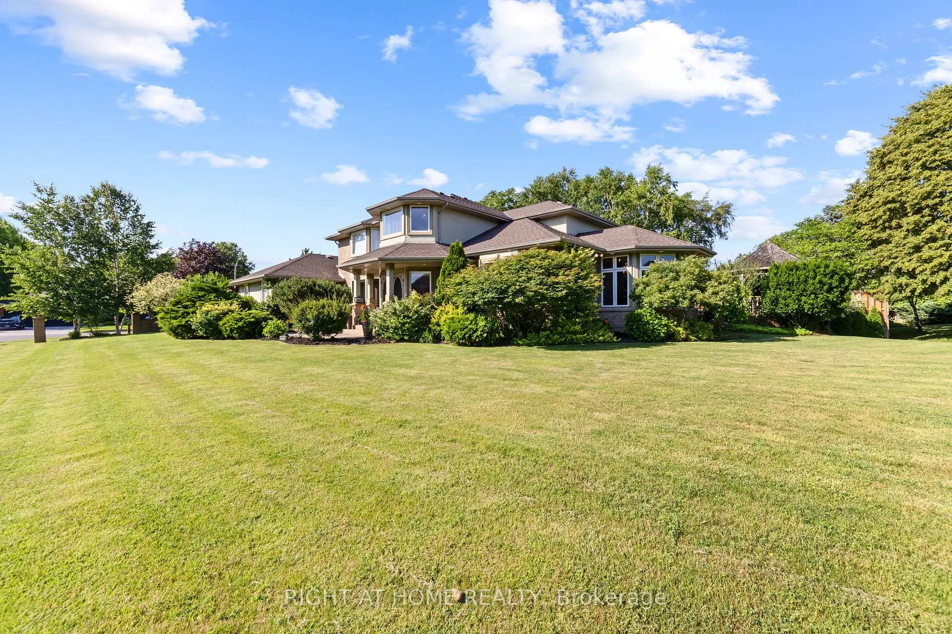 Photo 44 of 7775 St Augustine Crescent, Niagara Falls, Mt. Carmel — HOMEH