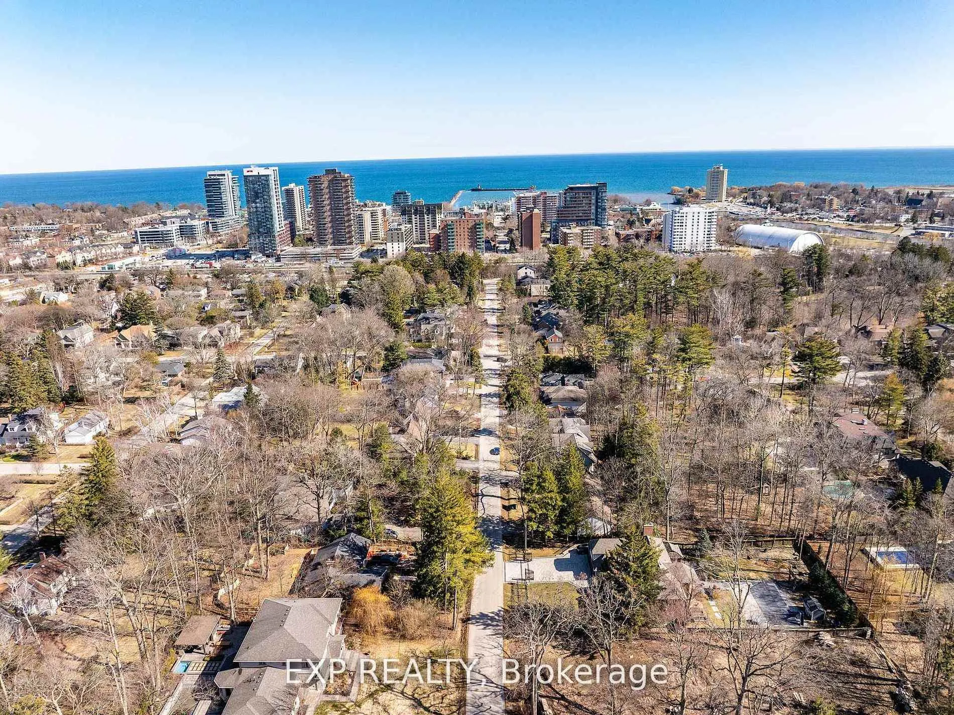 Photo 7 of 1252 Mona Road, Mississauga, Mineola — HOMEH