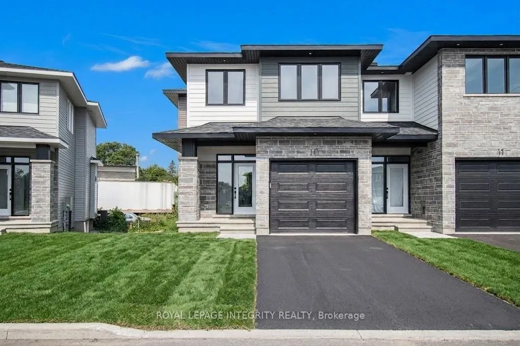 Front of 10 Morral Court