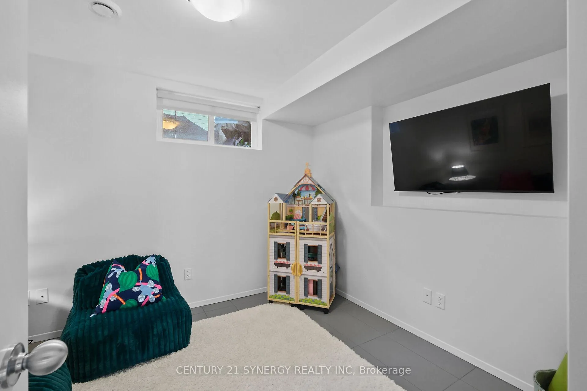 Photo 14 of 26 Stonehurst Avenue, Ottawa, Mechanicsville — HOMEH