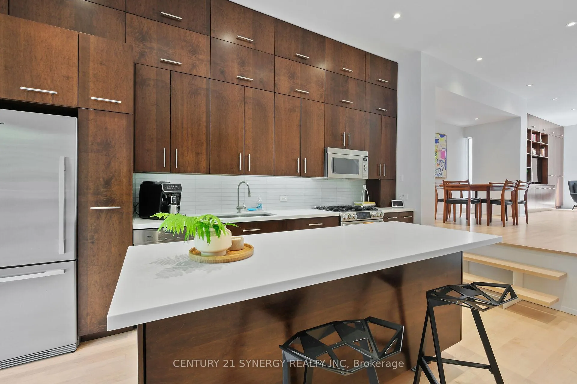 Photo 17 of 26 Stonehurst Avenue, Ottawa, Mechanicsville — HOMEH