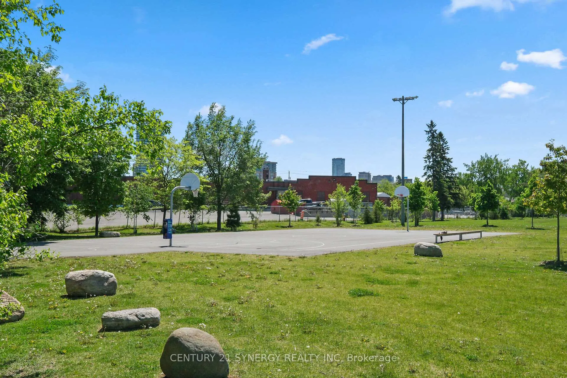Photo 49 of 26 Stonehurst Avenue, Ottawa, Mechanicsville — HOMEH